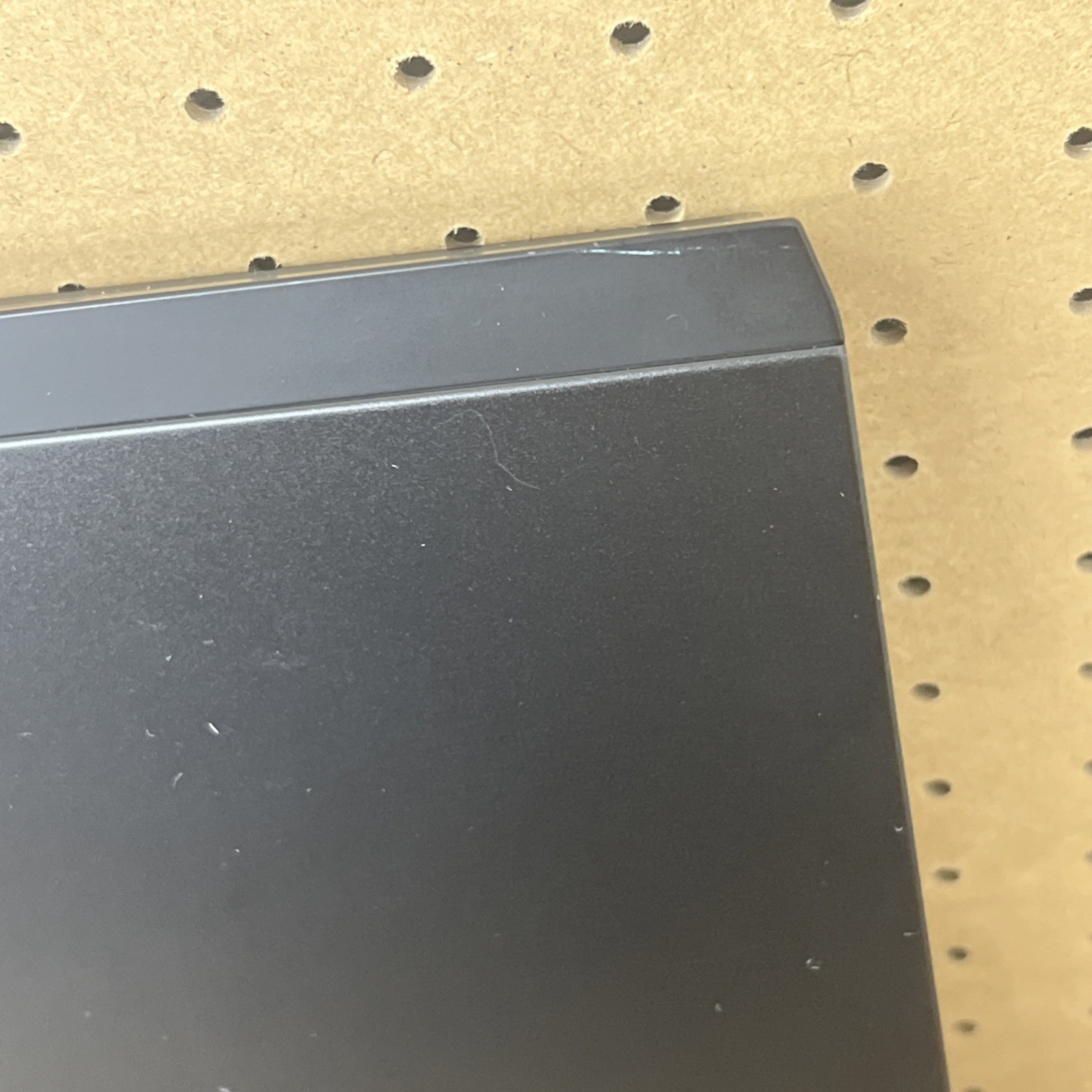 Alienware 17 R5 Gaming i7-8750H 16GB Ram 1TB SSD GTX 1070- Fair *76% Batt, Read*