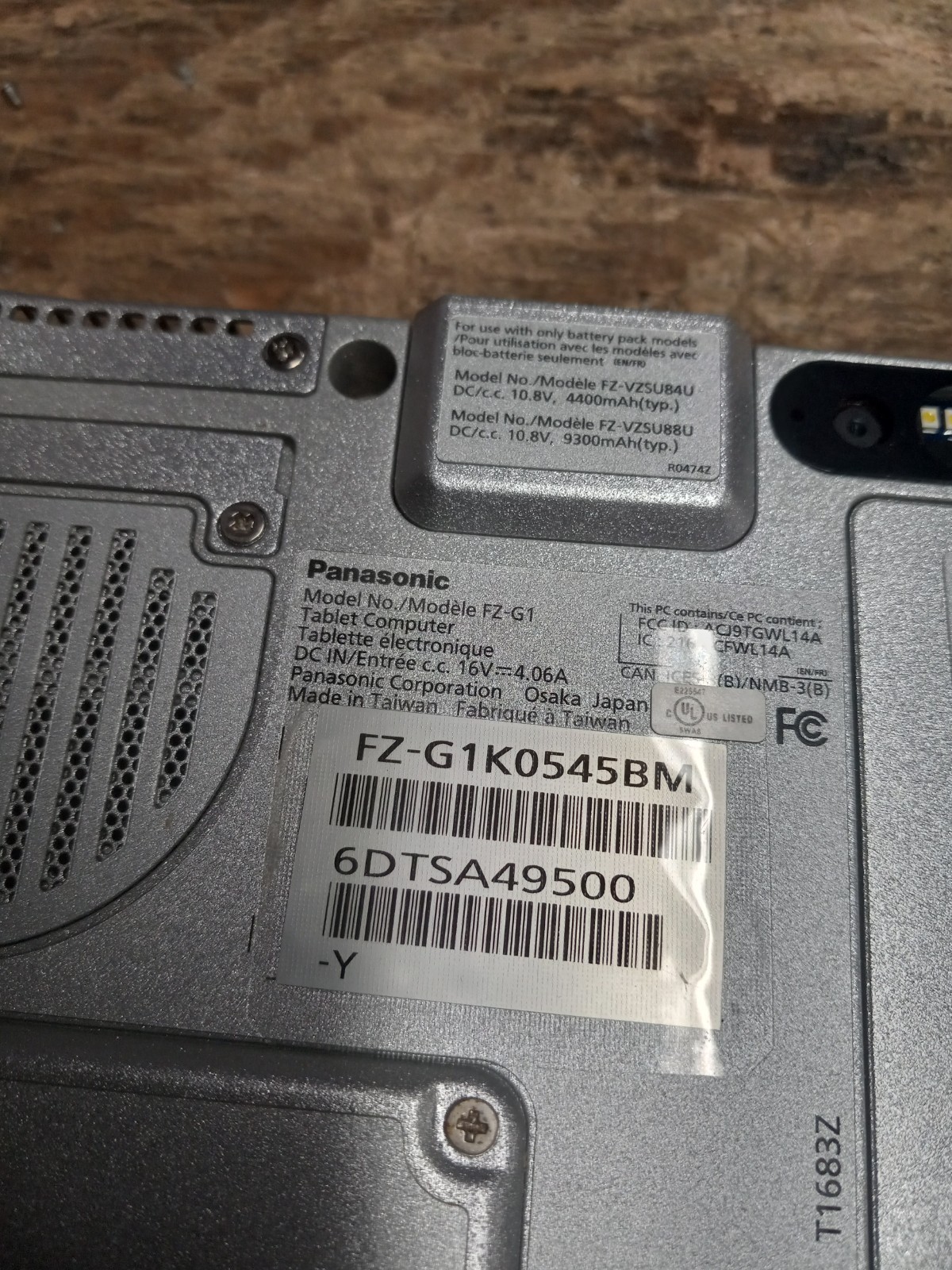 Panasonic Toughpad FZ-G1 10.1″ Core i5-5300U 8GB RAM 128gb SSD STYLUS Scanner