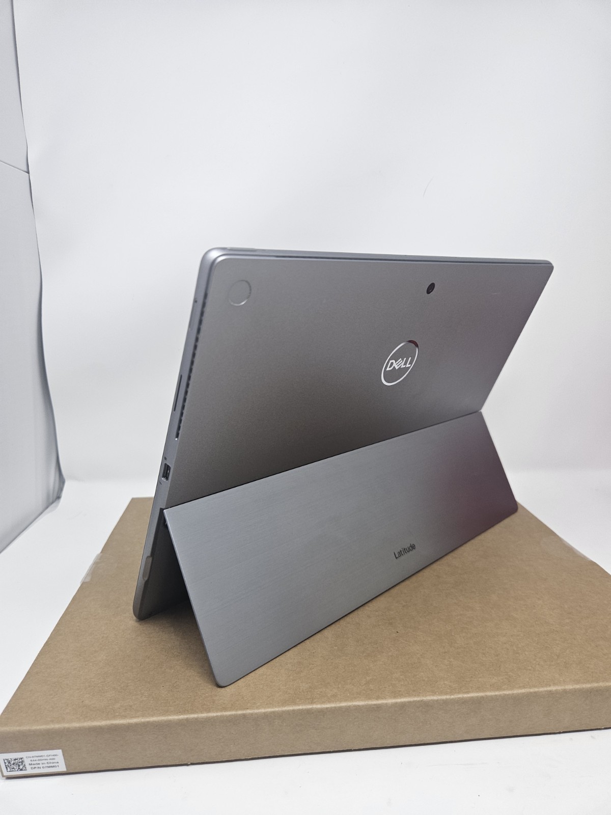 Dell Latitude 7320 Detachable (Intel I7; 256GB; 16GB; 4G LTE Cell) NEW Keyboard