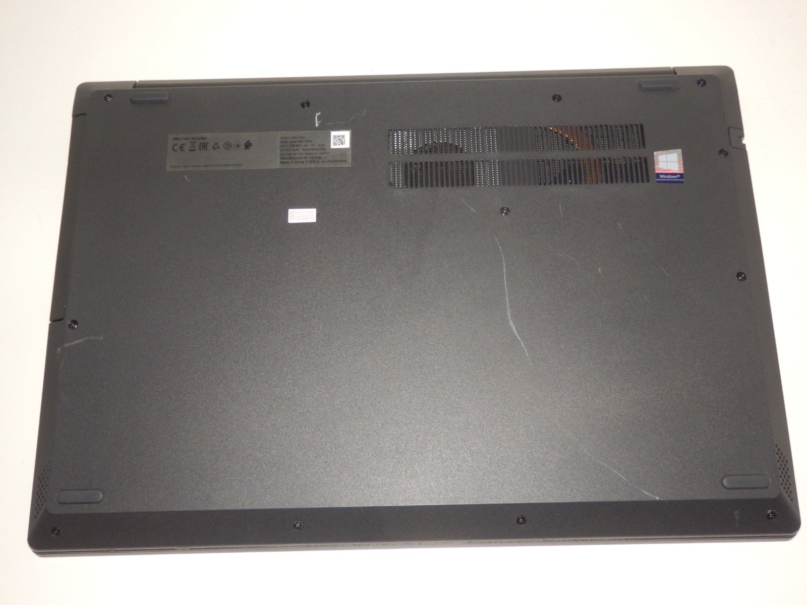 Lenovo V340-17IWL – Intel Pentium 5405U, 4GB Ram, No SSD, 17.3″ inch FHD