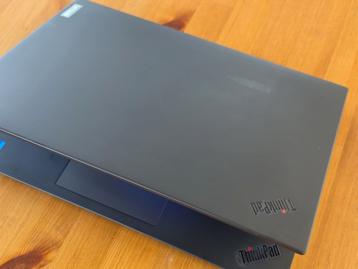 Lenovo ThinkPad P1 Gen 4 i7-11850H 16GB 16″ 2560×1600 NVIDIA RTX 3080 1TB SSD