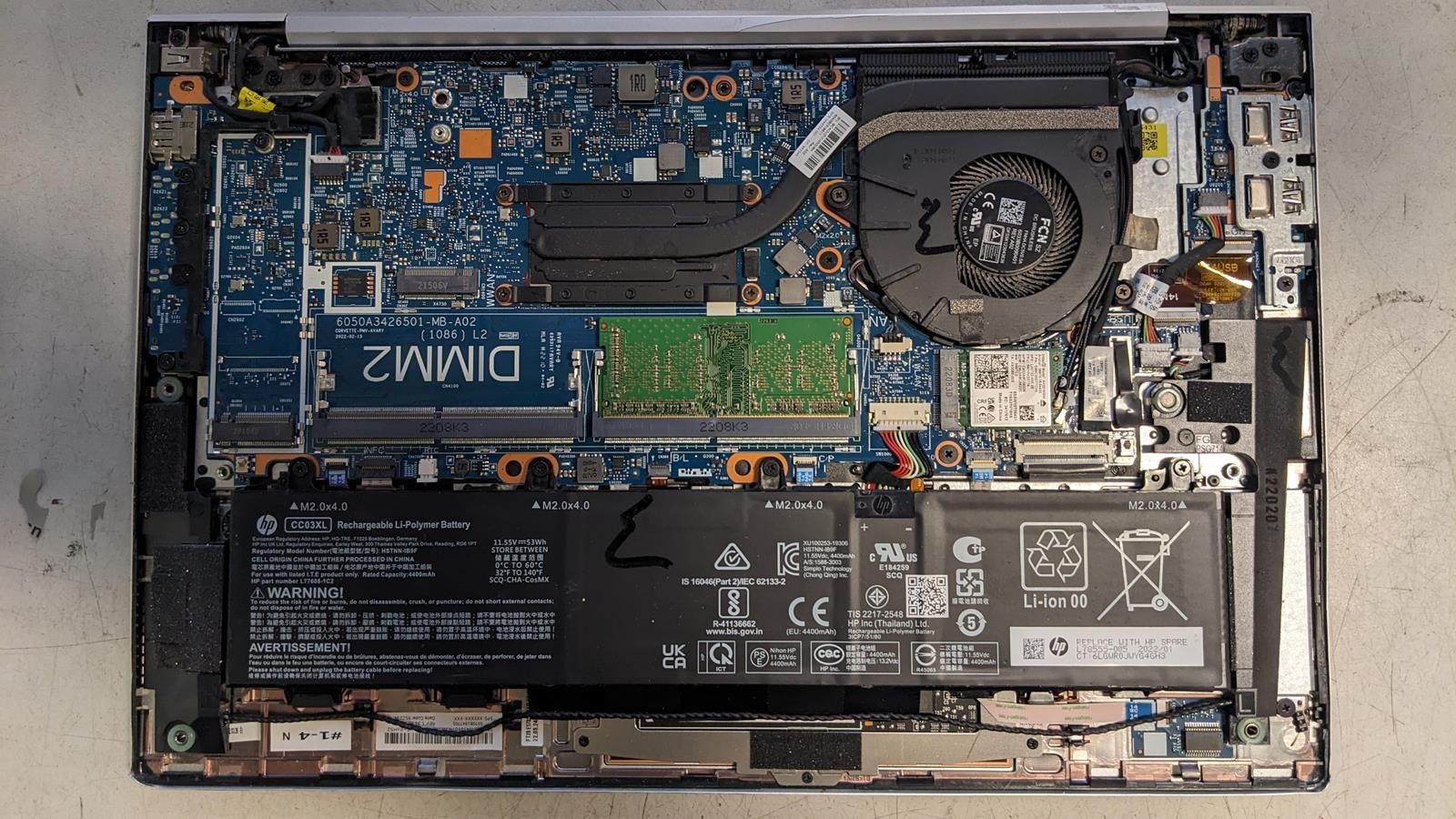 HP ELITEBOOK 840 G8 i5-1145G7 @ 2.60GHz, 4GB RAM, NO HDD/OS