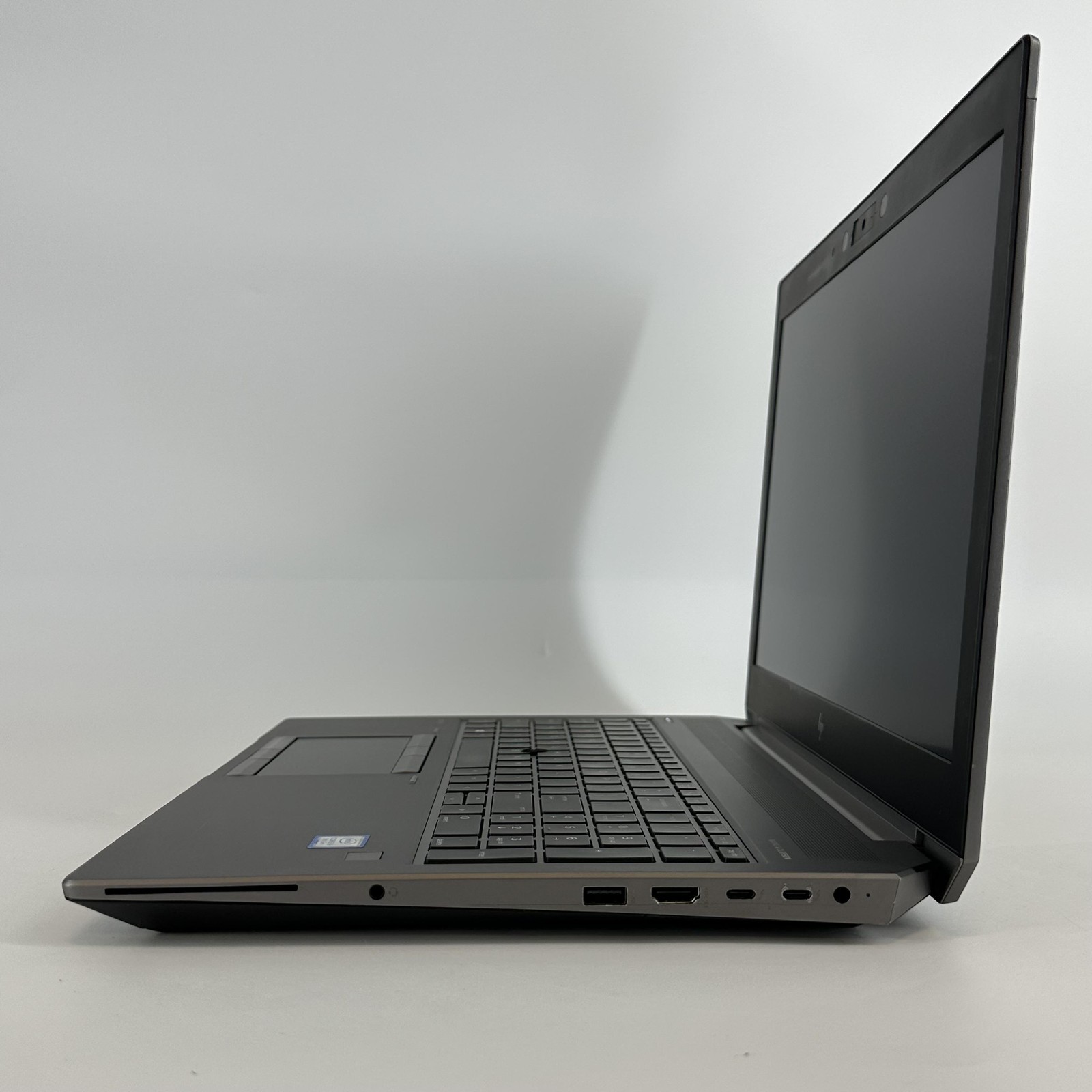 HP ZBook 15 G6 FHD i9-9880H 2.30GHz 32GB 1TB SSD NVIDIA Quadro T2000 Good