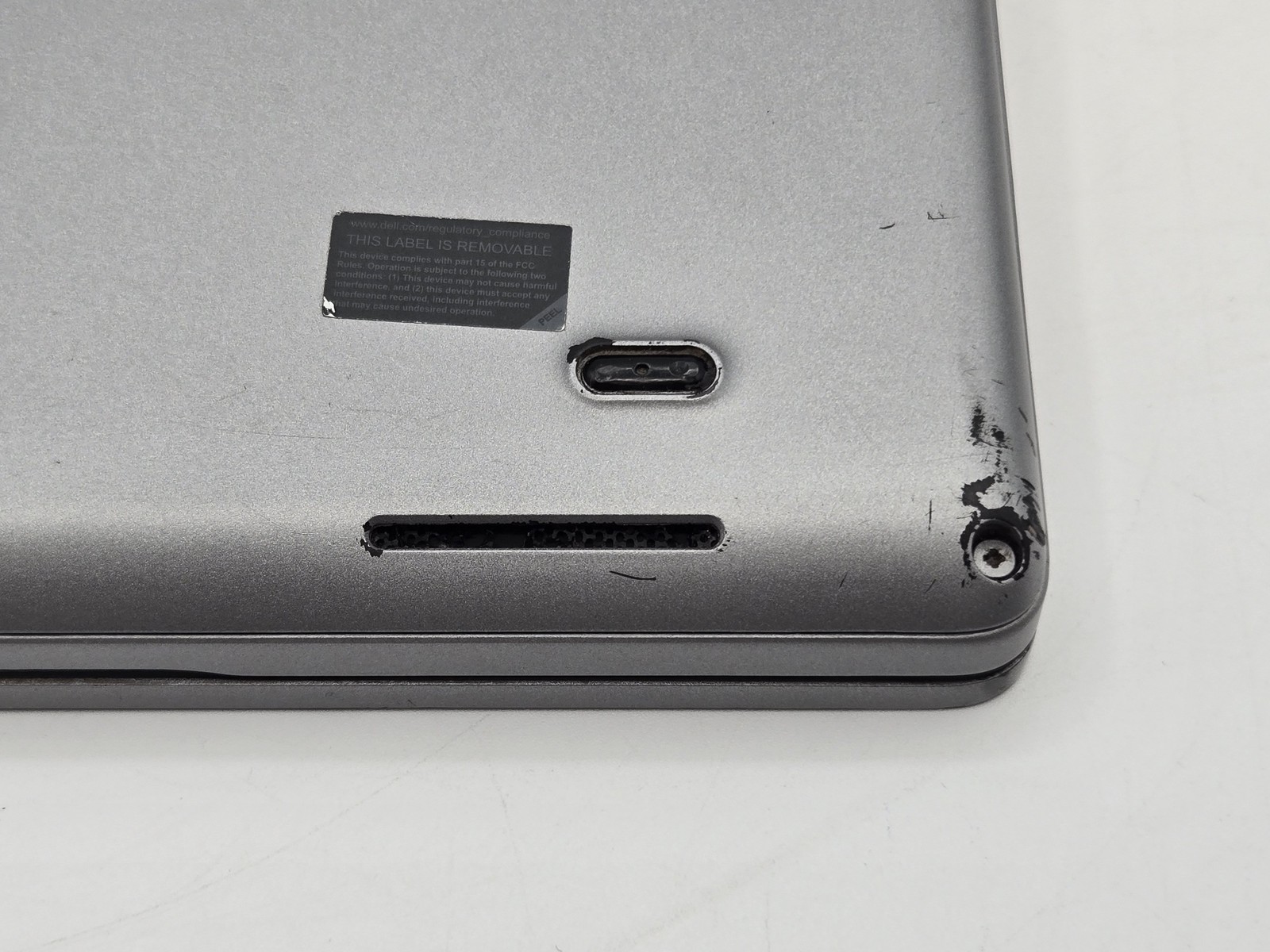 Dell Latitude 5510 15″ FHD I5-10310U 256GB SSD 8GB W11P Webcam Backlit