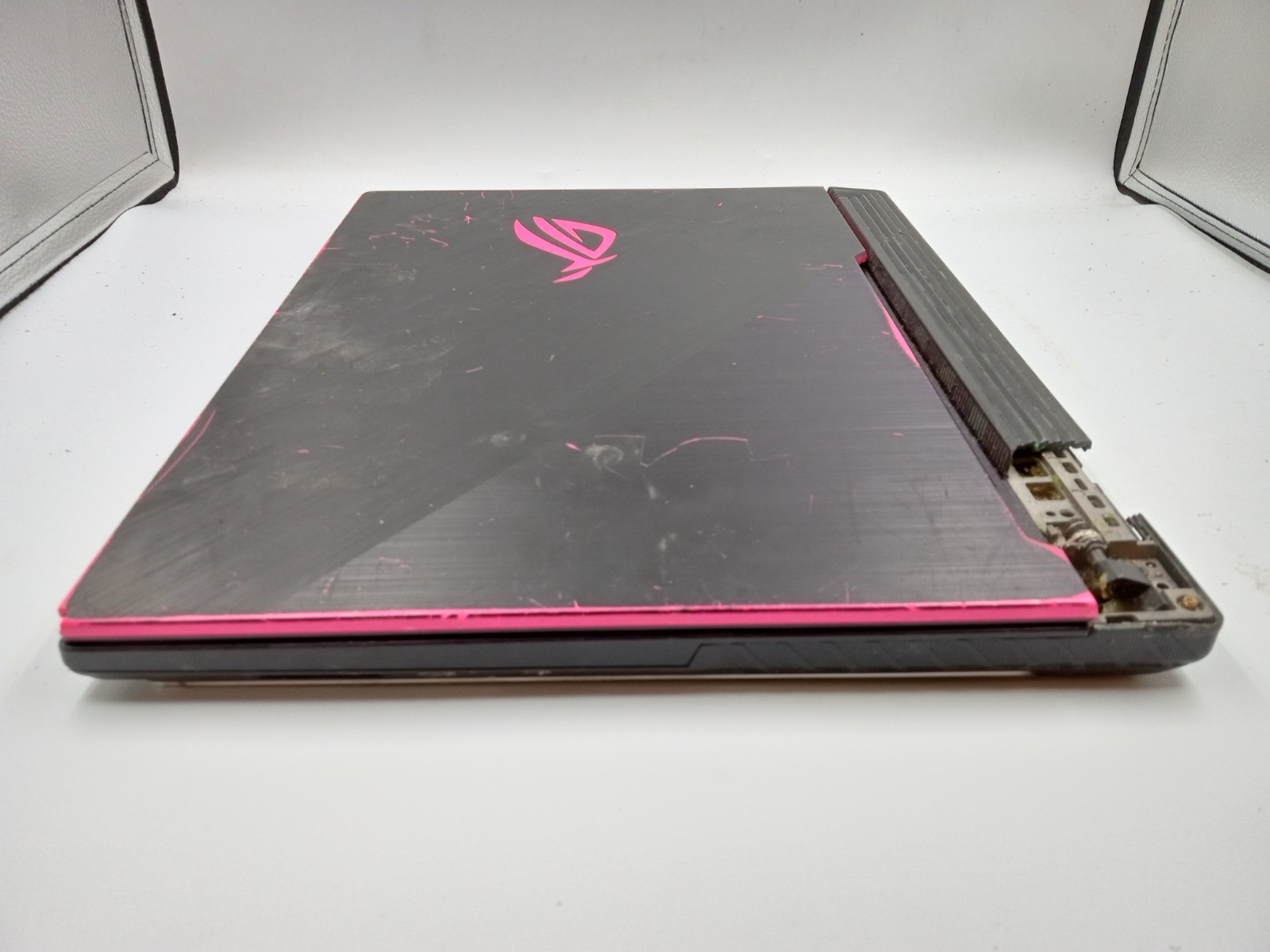 Asus ROG Strix G15 G512LI-BI7N10 Gaming i7-10750H GTX 1650 Ti – PARTS / REPAIR