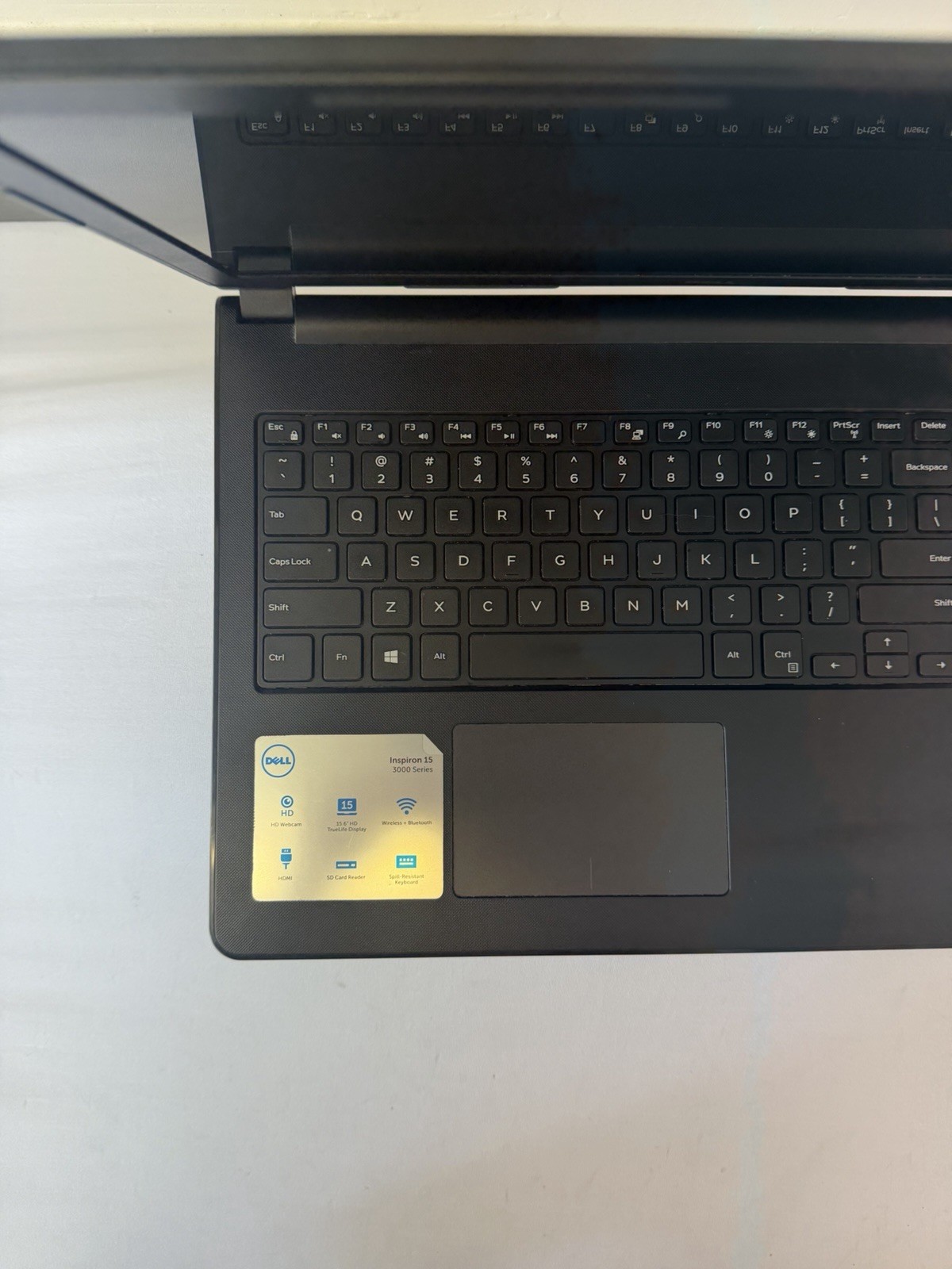 Dell Inspiron 3558 Laptop – Intel i3-5015U – RAM 4 GB – Read Des