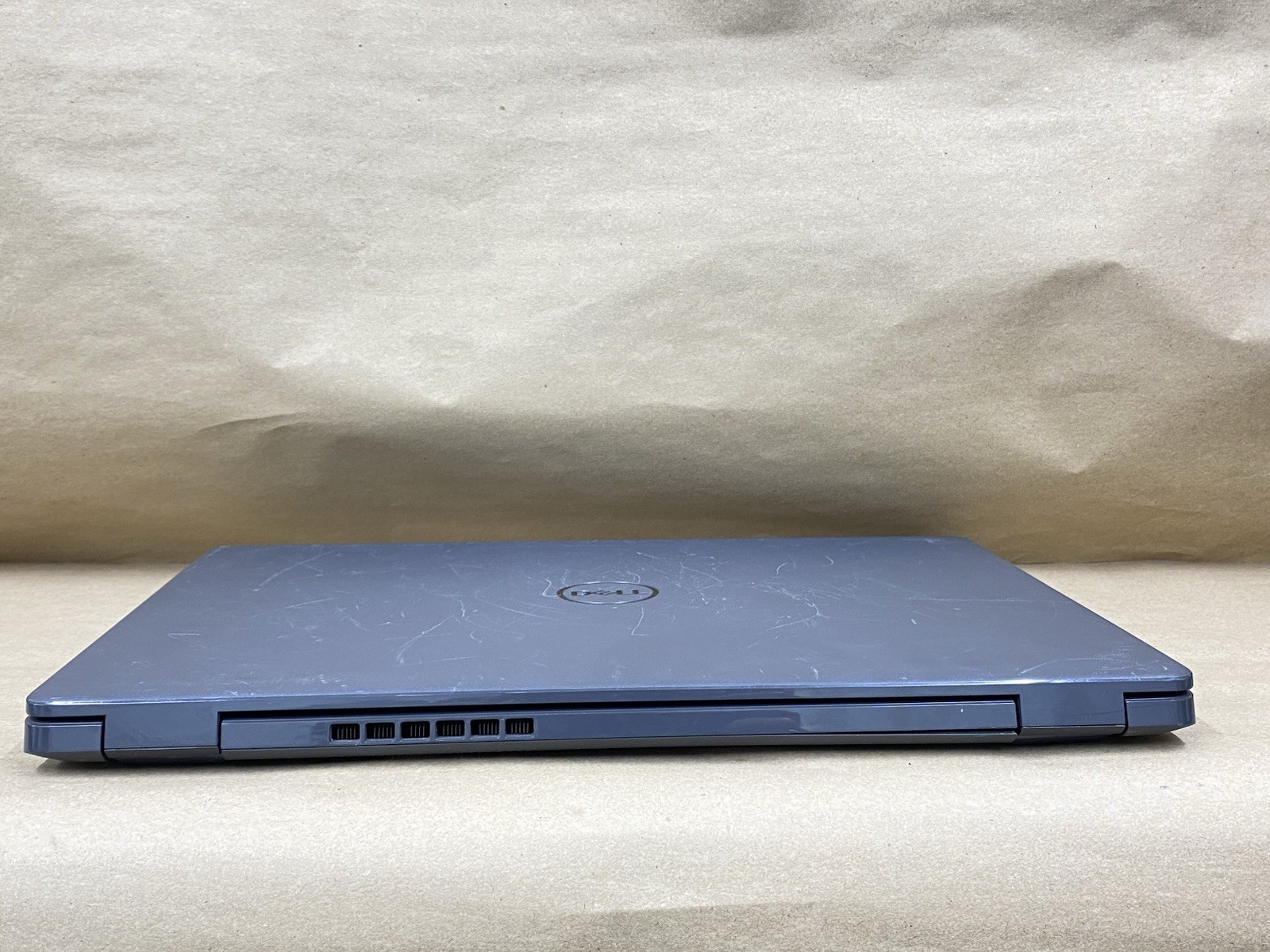 Dell Latitude 3510 – 15.5″ 1366×768 – i5-10210U – 8GB – 256GB SSD – Win 11 Pro