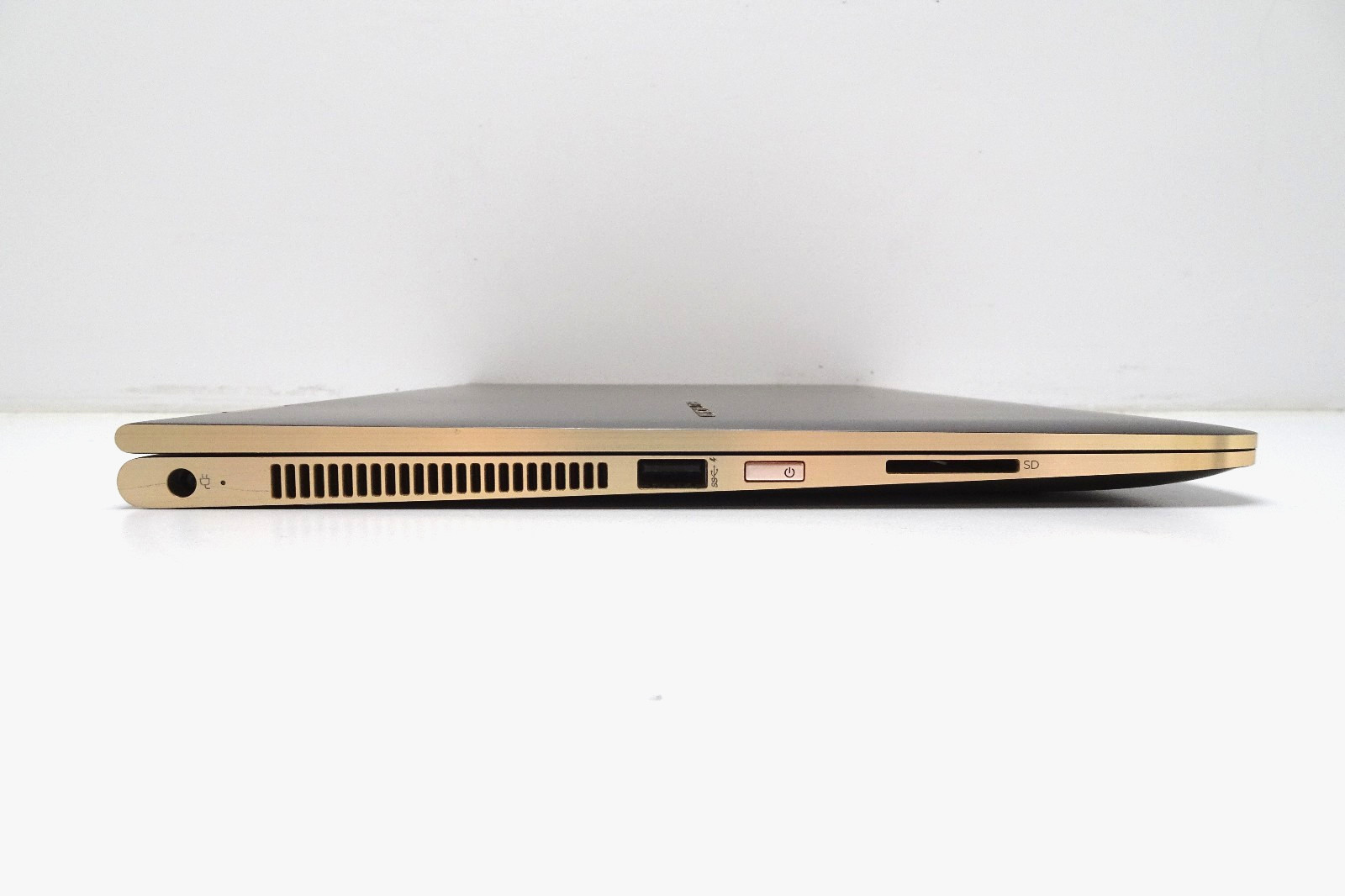 HP Spectre x360 Convertible | i7-6500U | 16GB RAM | 256GB SSD | LINUX | READ