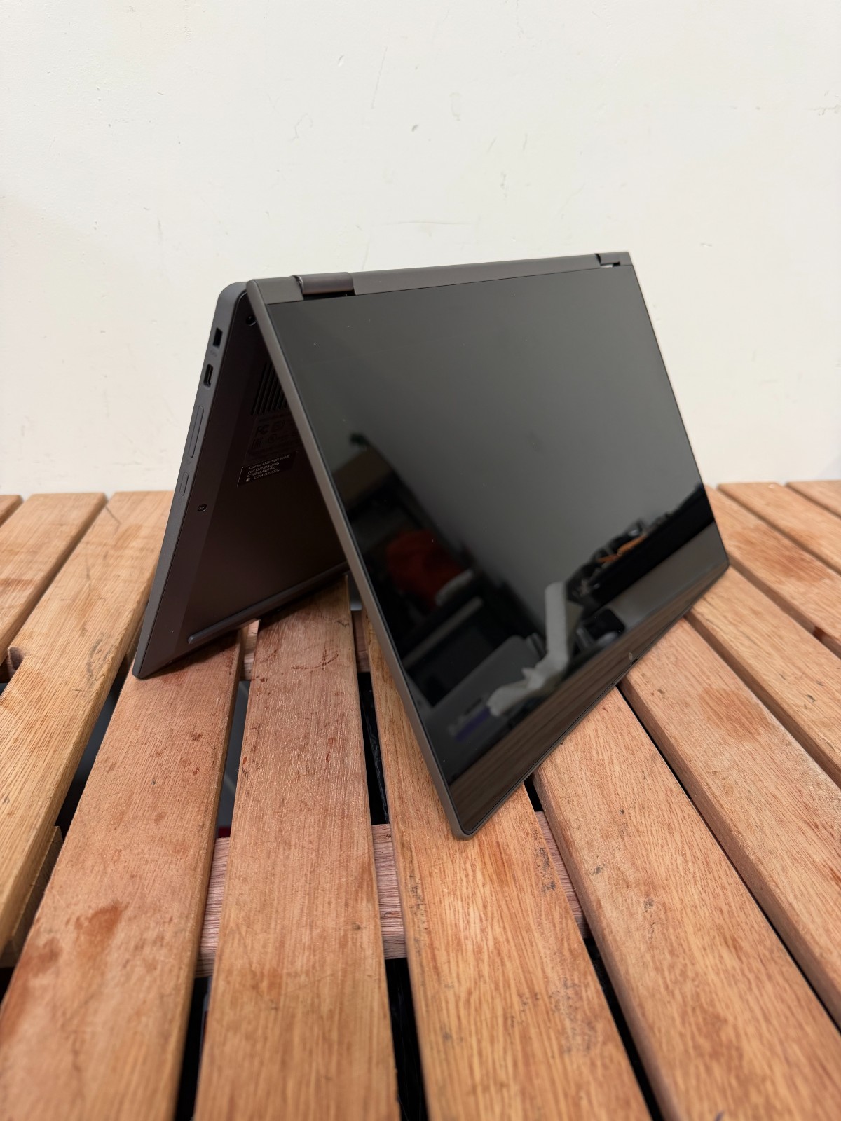 Lenovo IdeaPad Flex 5 CB 13IML05 13.3″ Intel Core i3 10th Gen Laptop USED