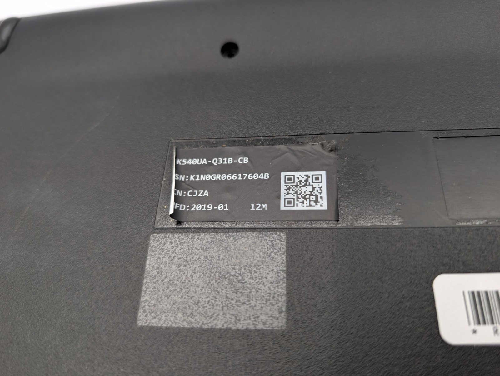 Asus K540UA-Q31B-CB 15.6″ Laptop i3-8130U 6GB RAM Missing HDD Connector Boots