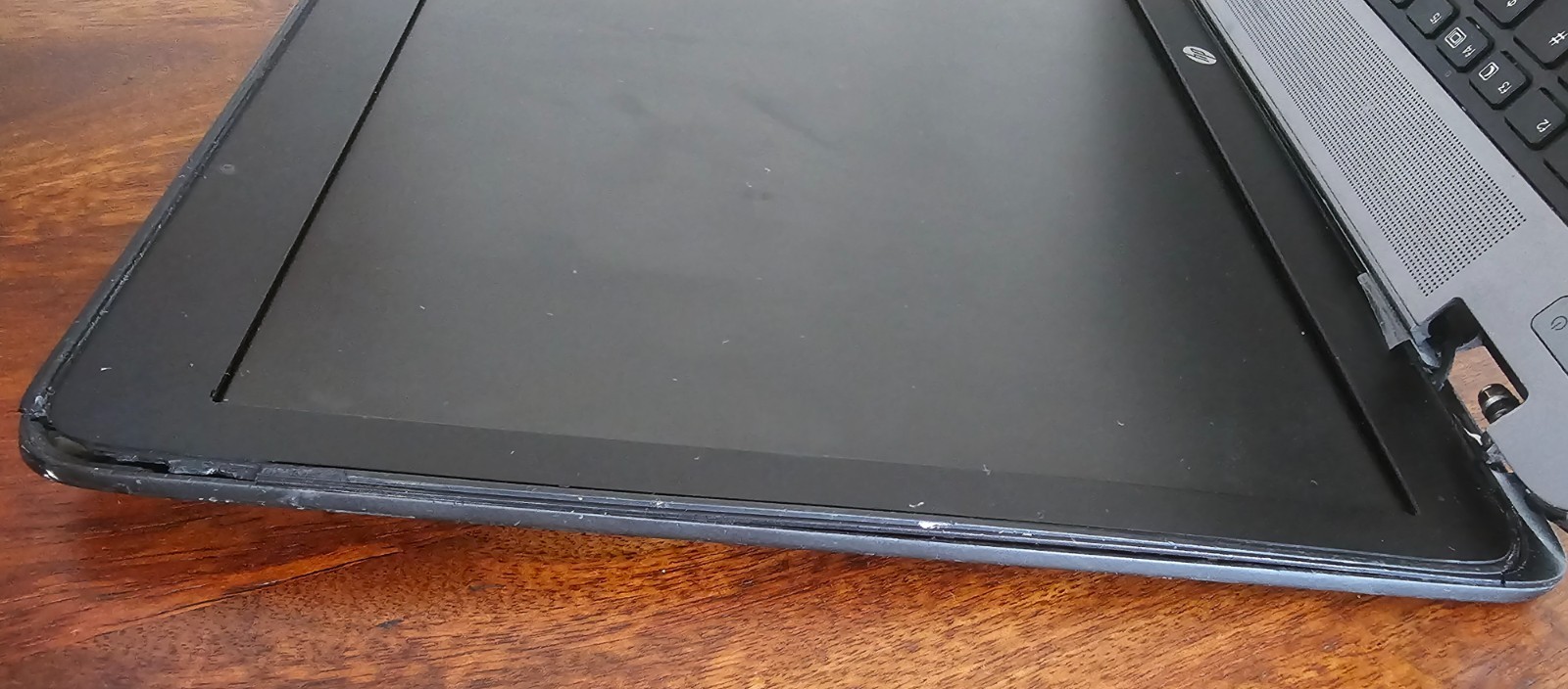 HP Elitebook 850 G1 Intel i5-4300U 8GB 180GB SSD W10 PRO UpToDate damaged Hinge