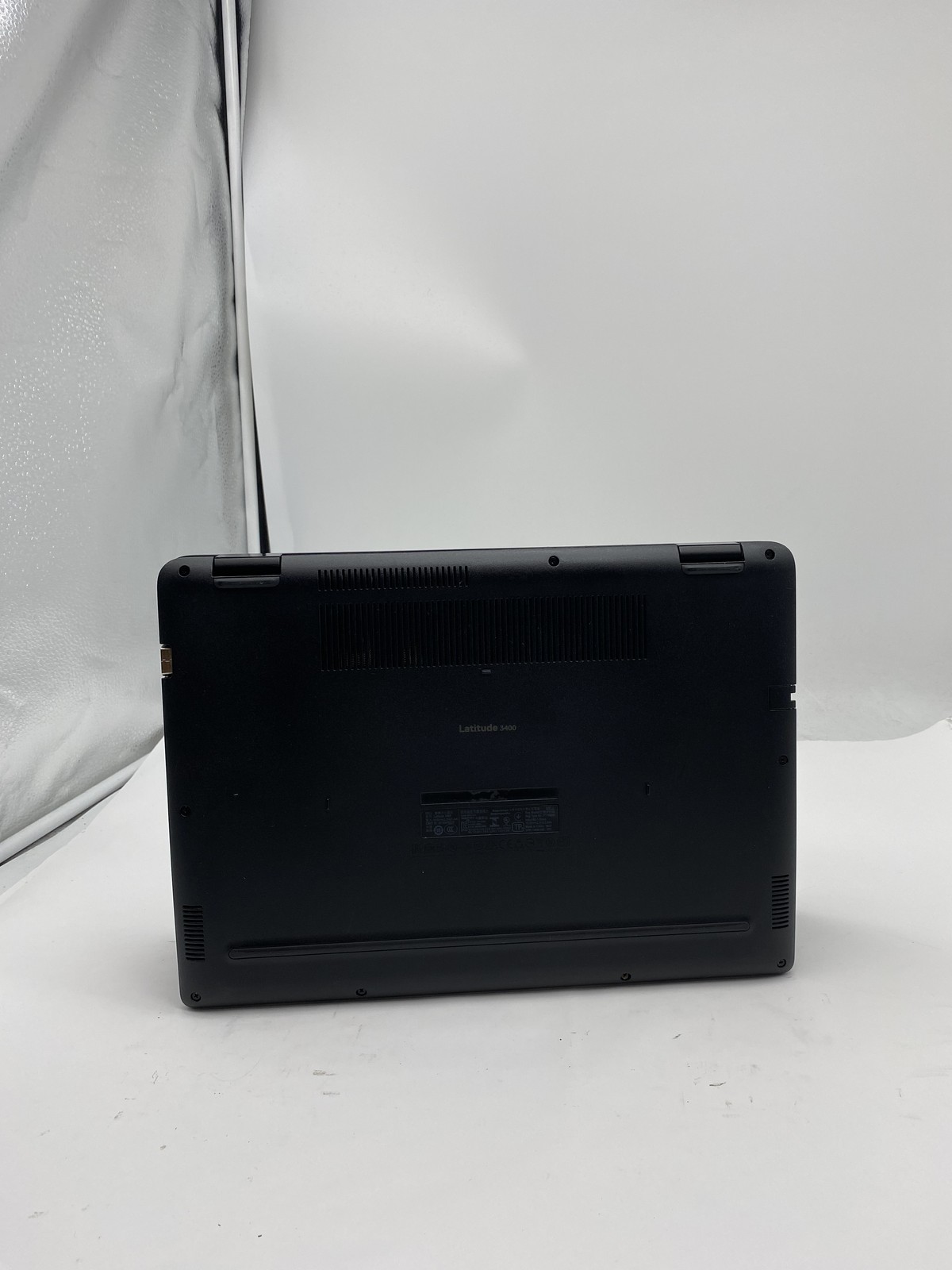 Dell Latitude 3400 Laptop Core i7 8565U 1.8GHz 8GB RAM 256GB SSD W11P MX130