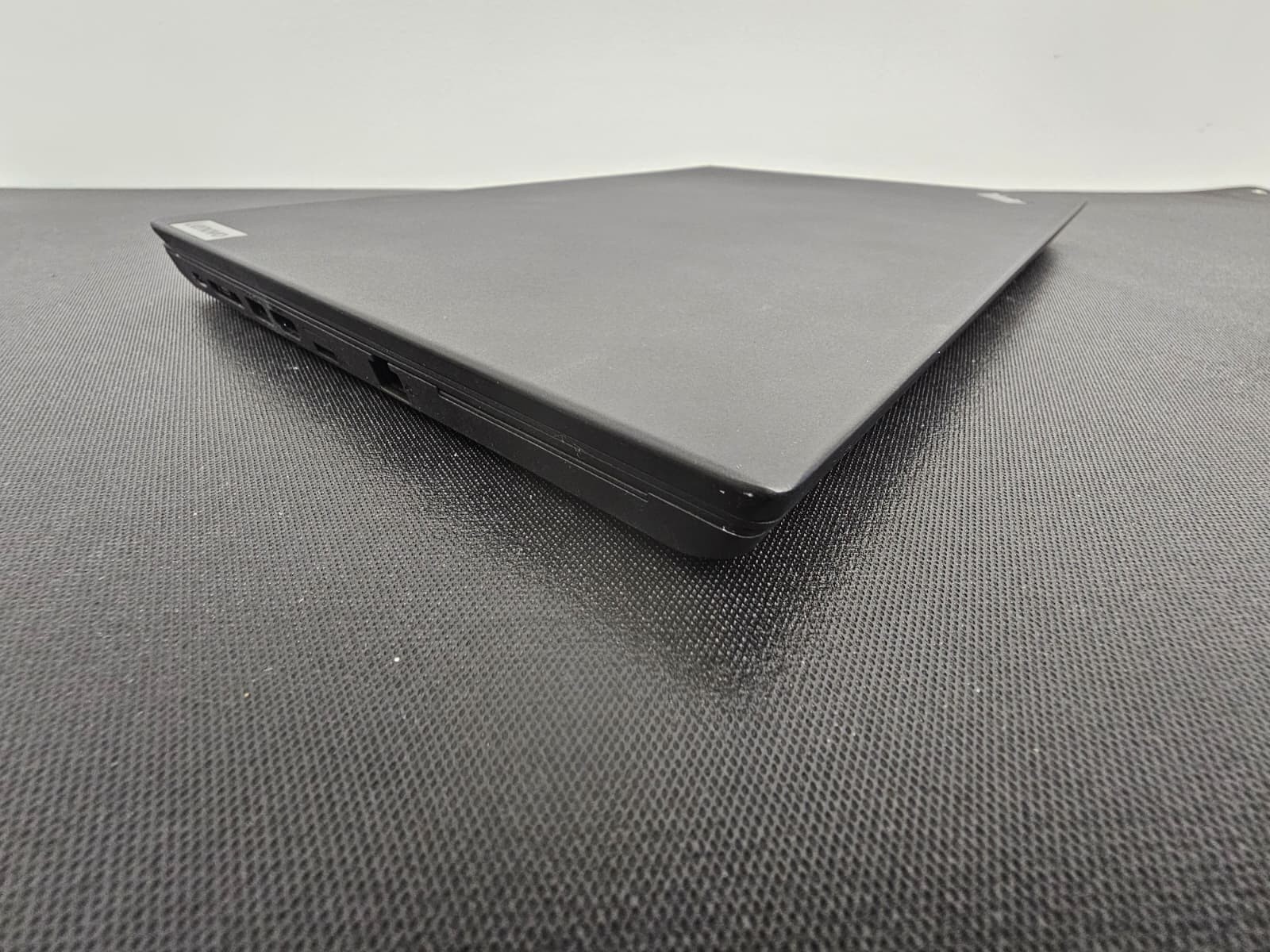 Lenovo ThinkPad L15 Gen 2a Ryzen 5 5650U FHD N-T 4GB Ram 256GB SSD Win 11 Pro