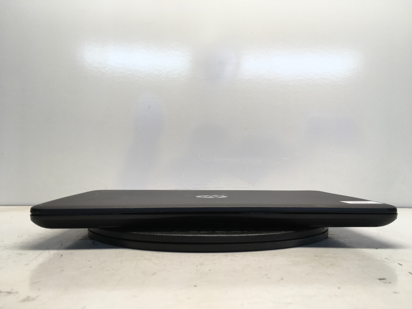 HP 15-G019WM AMD E1-2100 Dual-Core 1GHz 4 GB NO HDD/Battery