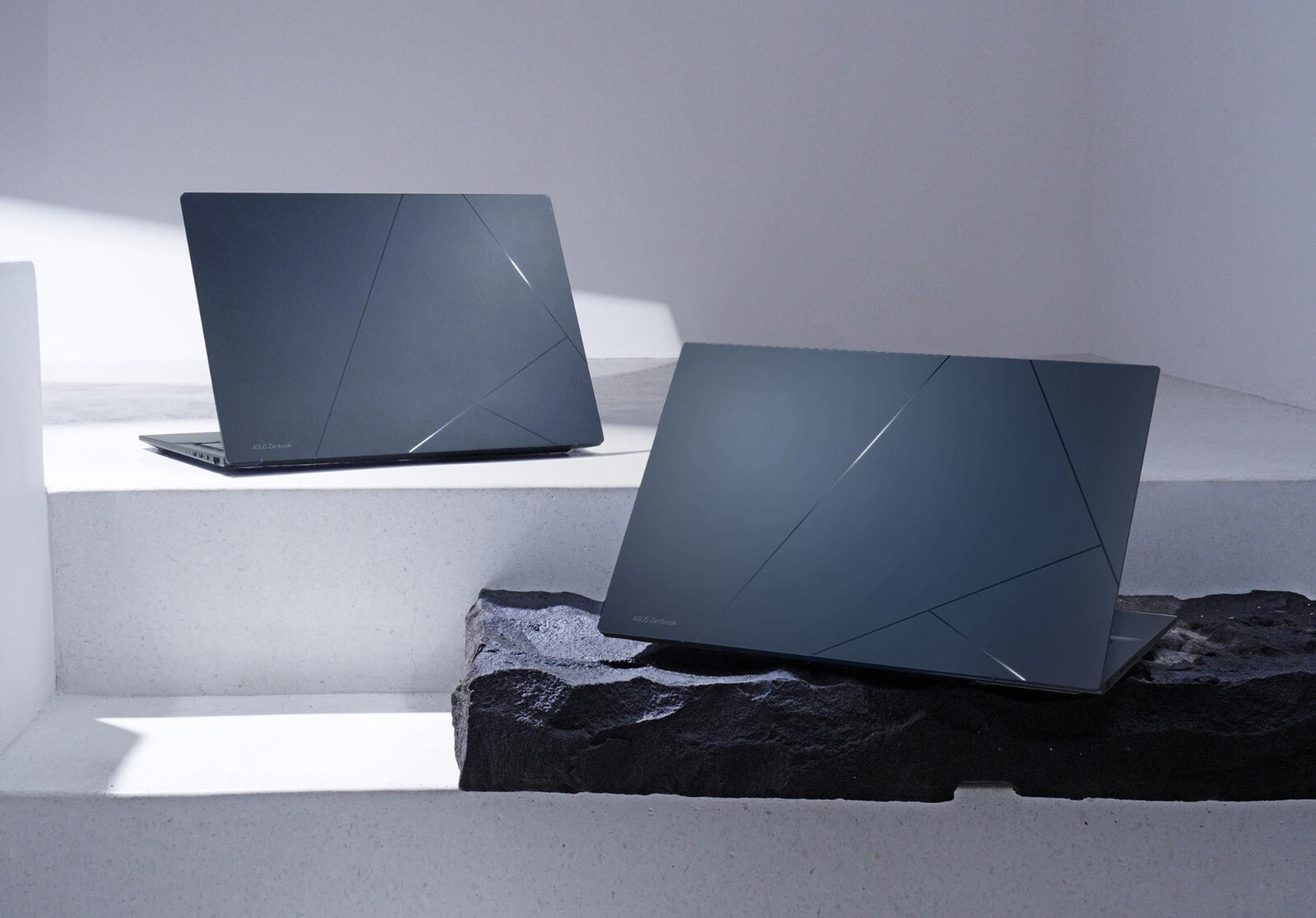 *NEW* ASUS Zenbook 14 OLED UX3405MA AI LAPTOP Core Ultra 5 125H 16G / 1TB BLUE