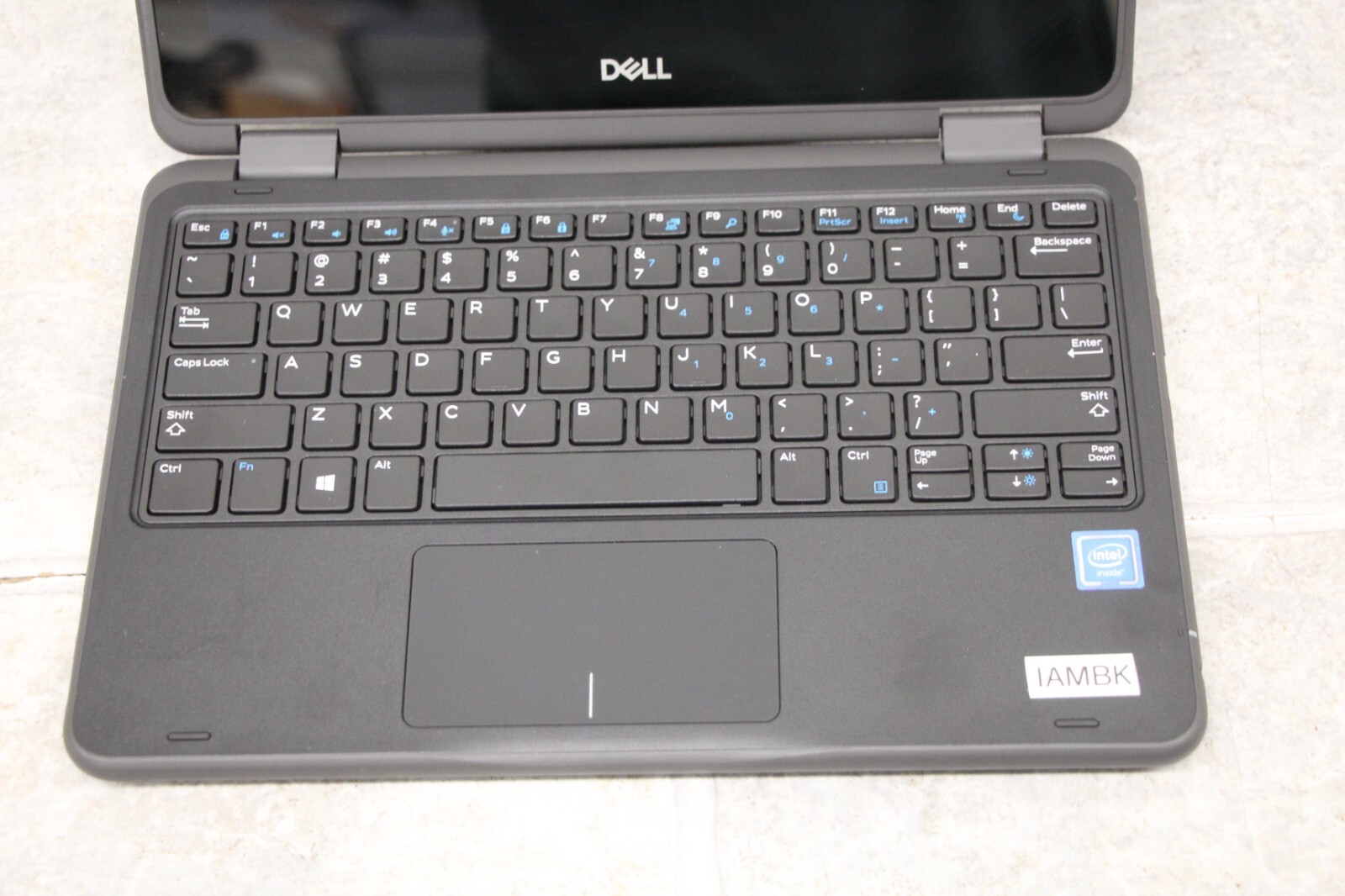Dell Latitude 3190 2-In-1 11″ Intel Celeron N4100 4 GB RAM 128 GB SSD Windows 10