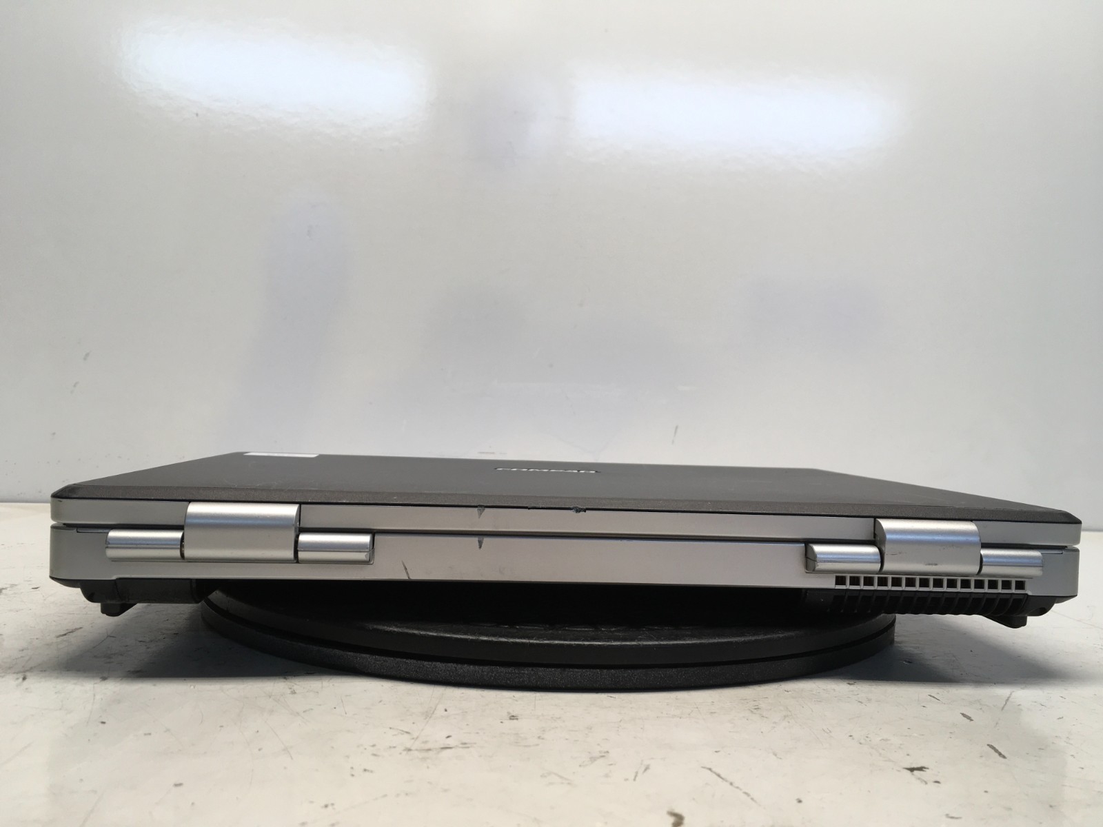 Compaq Presario V5207NR Intel Celeron M 410 1.46GHz 512 MB NO HDD