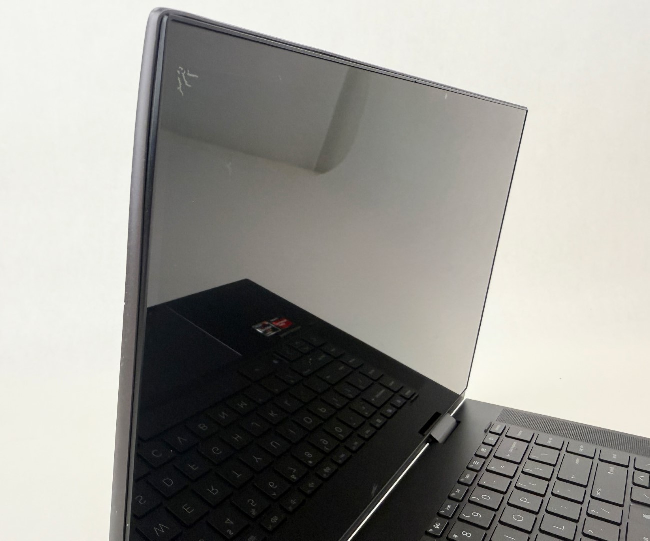 HP Envy x360 15m-eu0023dx 15.6″ FHD Touch Ryzen 7 5700U 8GB 512GB SSD W11H 2in1