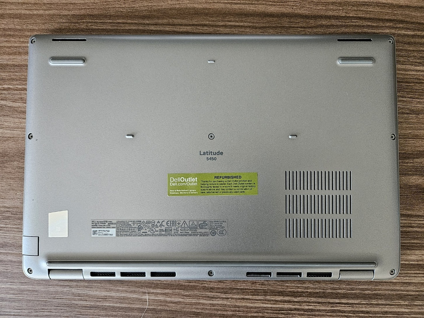 Dell Latitude 5450 14″ Core Ultra 7 165U 16GB DDR5 512GB IR Cam WiFi 6E Backlit