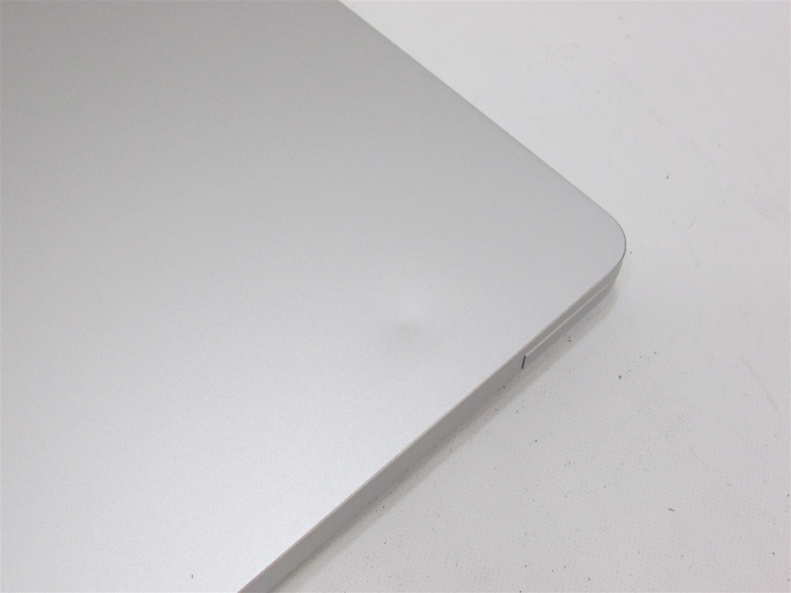 Microsoft Surface Laptop 4 1979 i7-1185G7 3.0GHz 16GB RAM 256GB 15″ W11Pro DENT