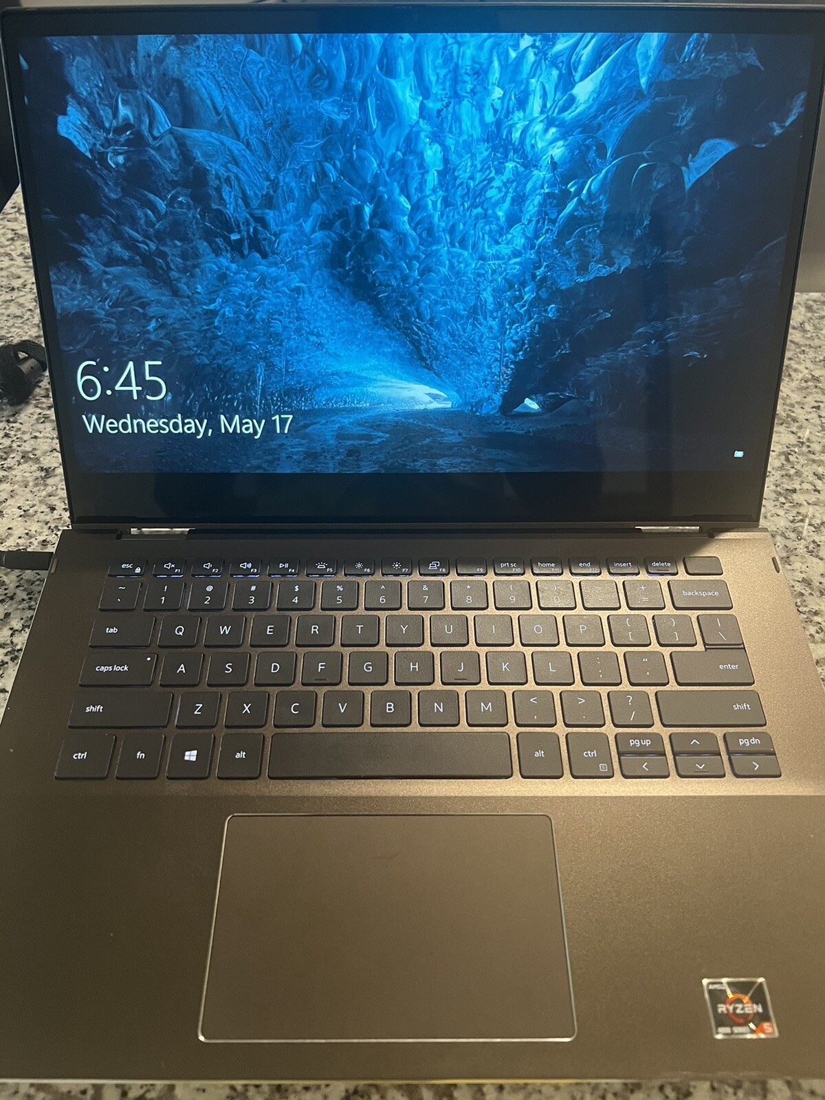 Dell Inspiron 7000 2-in-1 Touchscreen Ryzen 5 4500U 16GB RAM 256 SSD