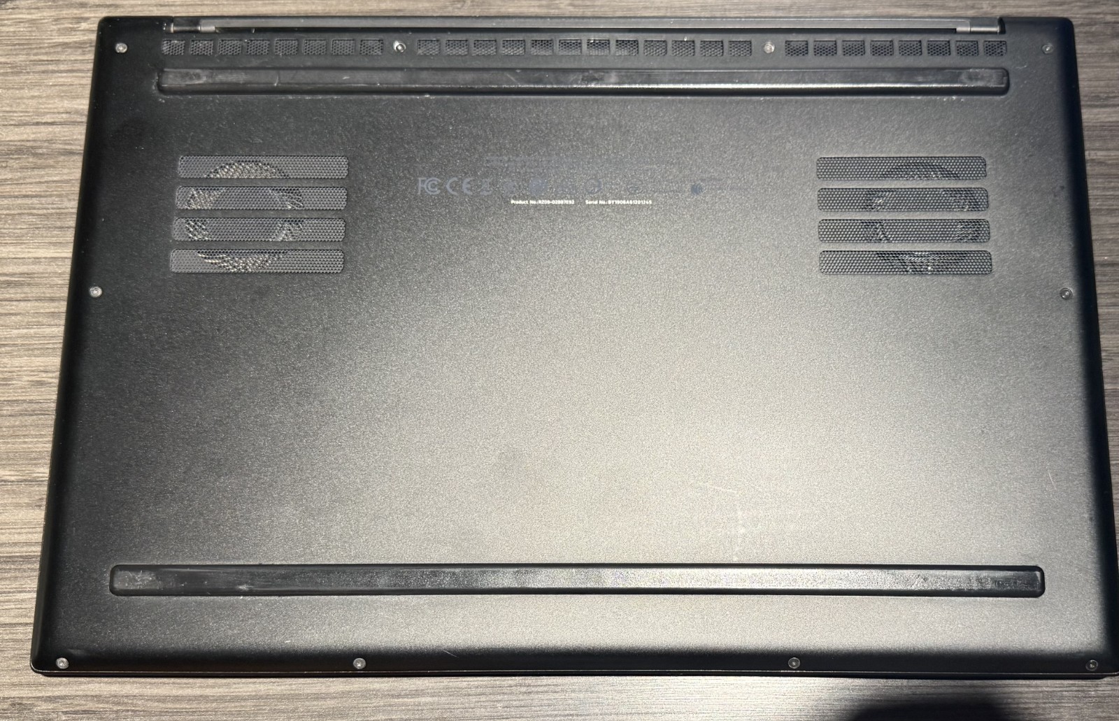 Razer Blade 15 inch (1TB, Intel Core i7 8th Gen,RTX 2070, 32GB Ram)
