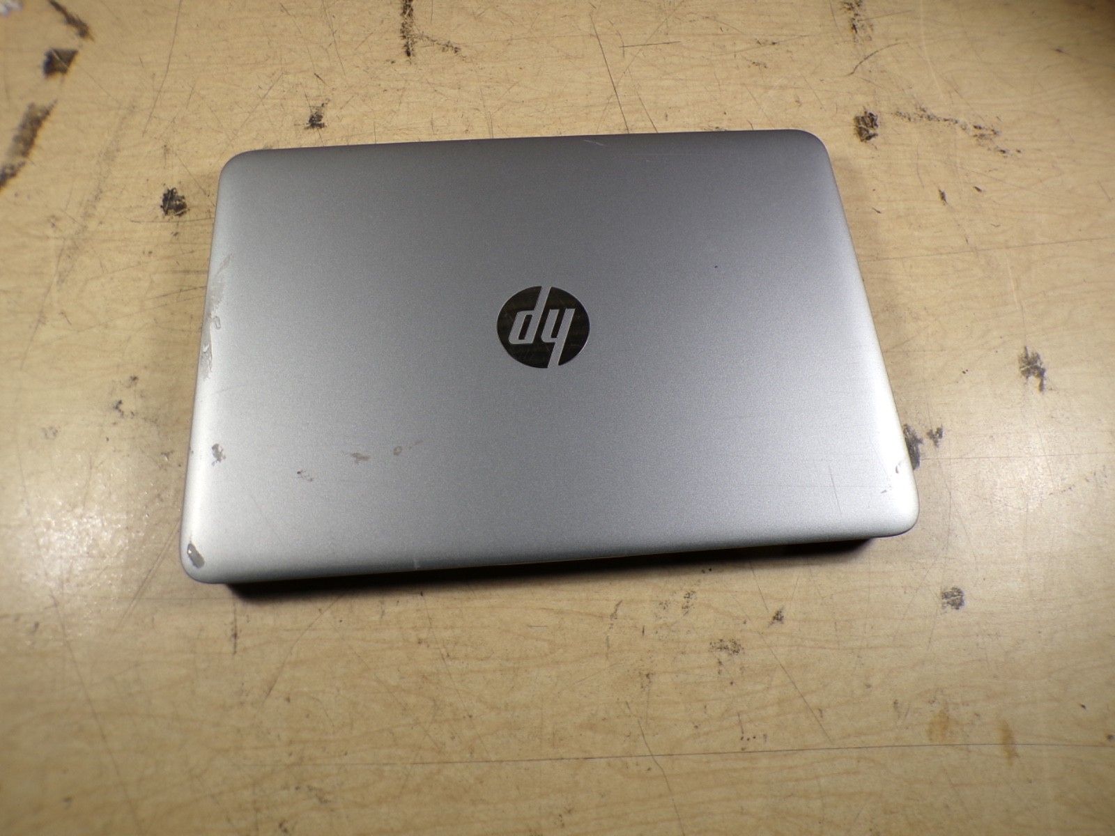 HP ELITEBOOK 820 G4 INTEL CORE I5-7300U 2.60GHZ 8GB RAM **NO HD/ NO CADDIE