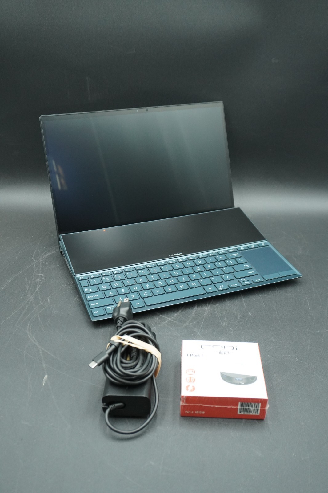 Asus ZenBook Duo 14 i7-1165G7 16GB RAM 512GB SSD UX482E NO OS, Chipped *Tested*