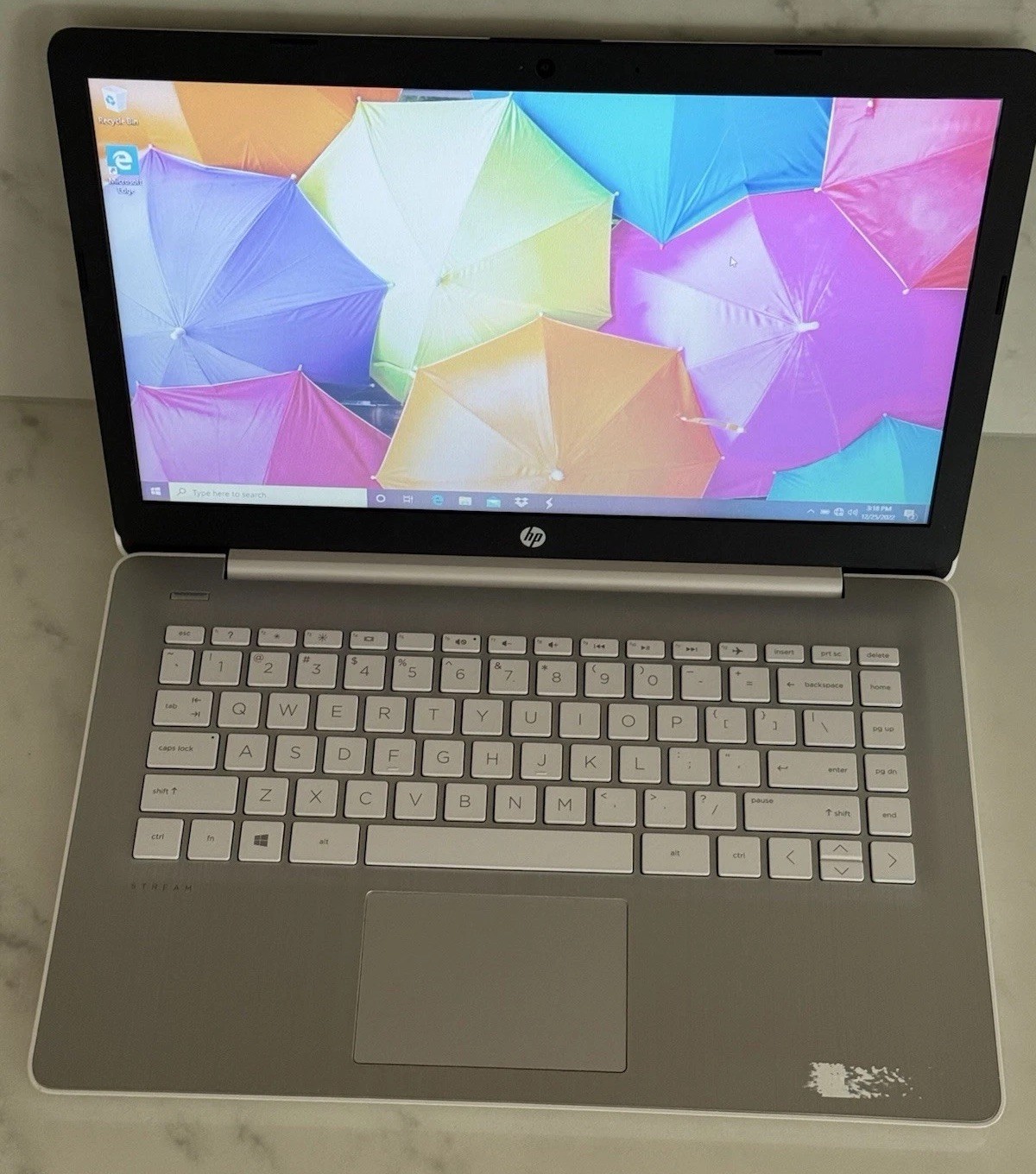 HP Stream 14-ds0061cl 14″ laptop computer
