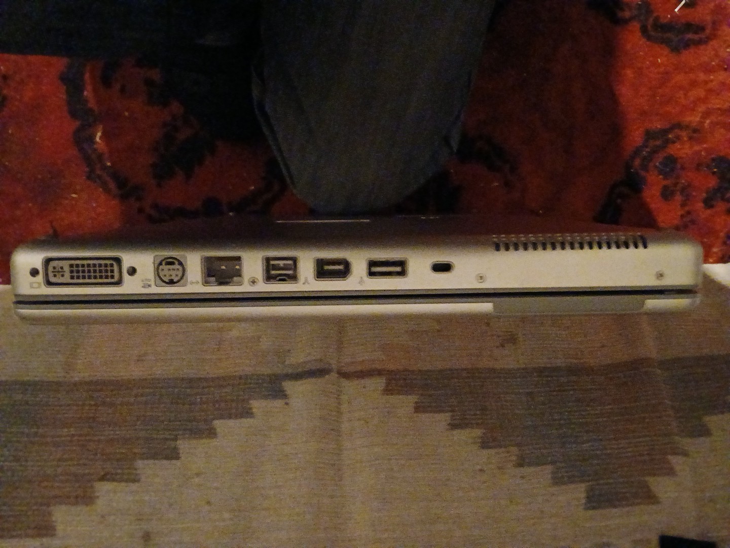 Apple Power Book G4 Titanium A1106 2005 For Parts Or Repair SEND OFFERS
