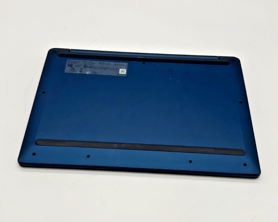 LenovoIP SLIM 3 14” MEDIA TEK KOMPANIO 520 2.06GHZ 64GB eMMC 4GB LPDDR4X BLUE/C