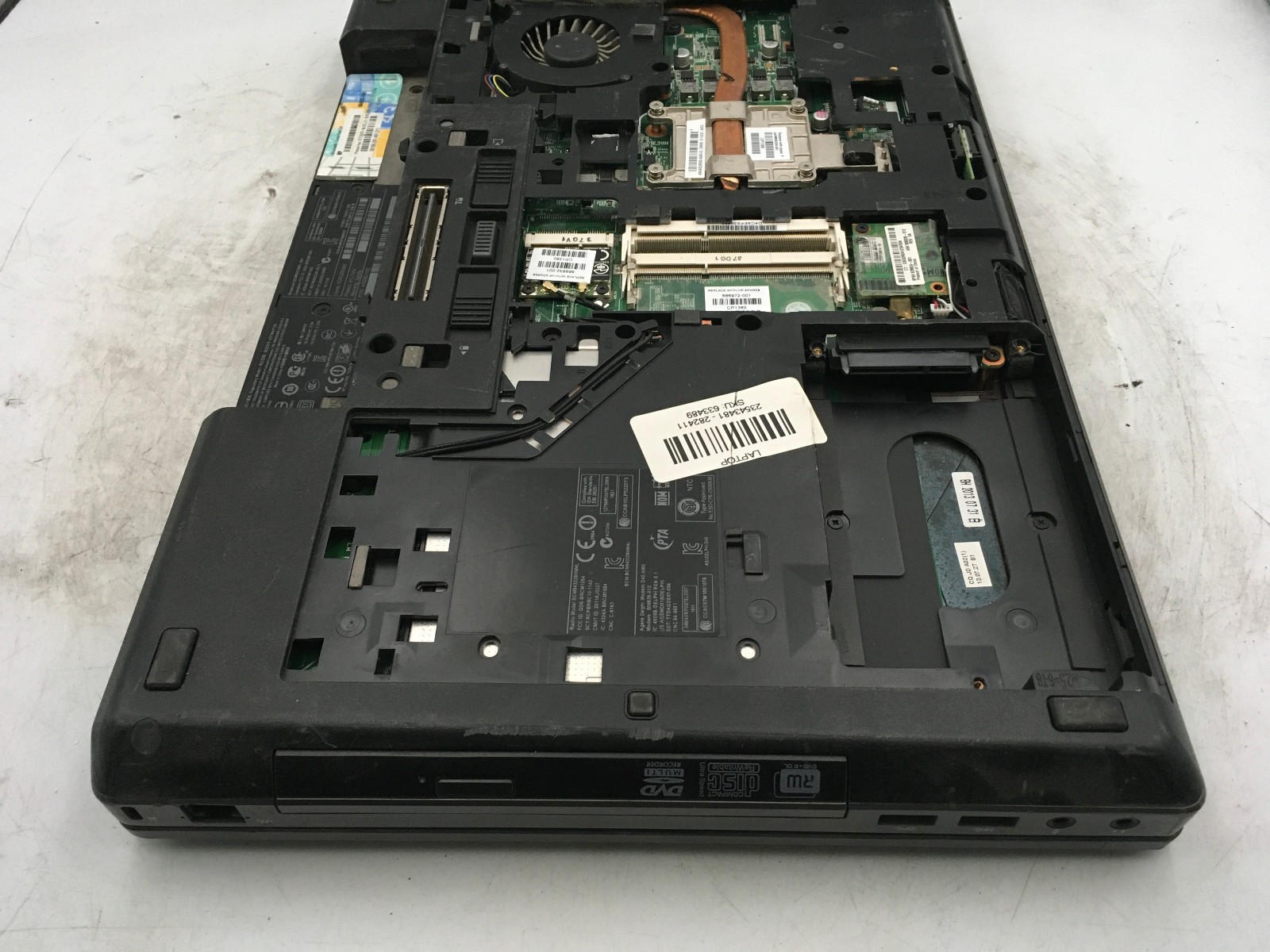 HP PROBOOK 6570B – FOR PARTS/NO BOOT – INTEL CORE I5 3RD GEN – NO RAM – READ -BB
