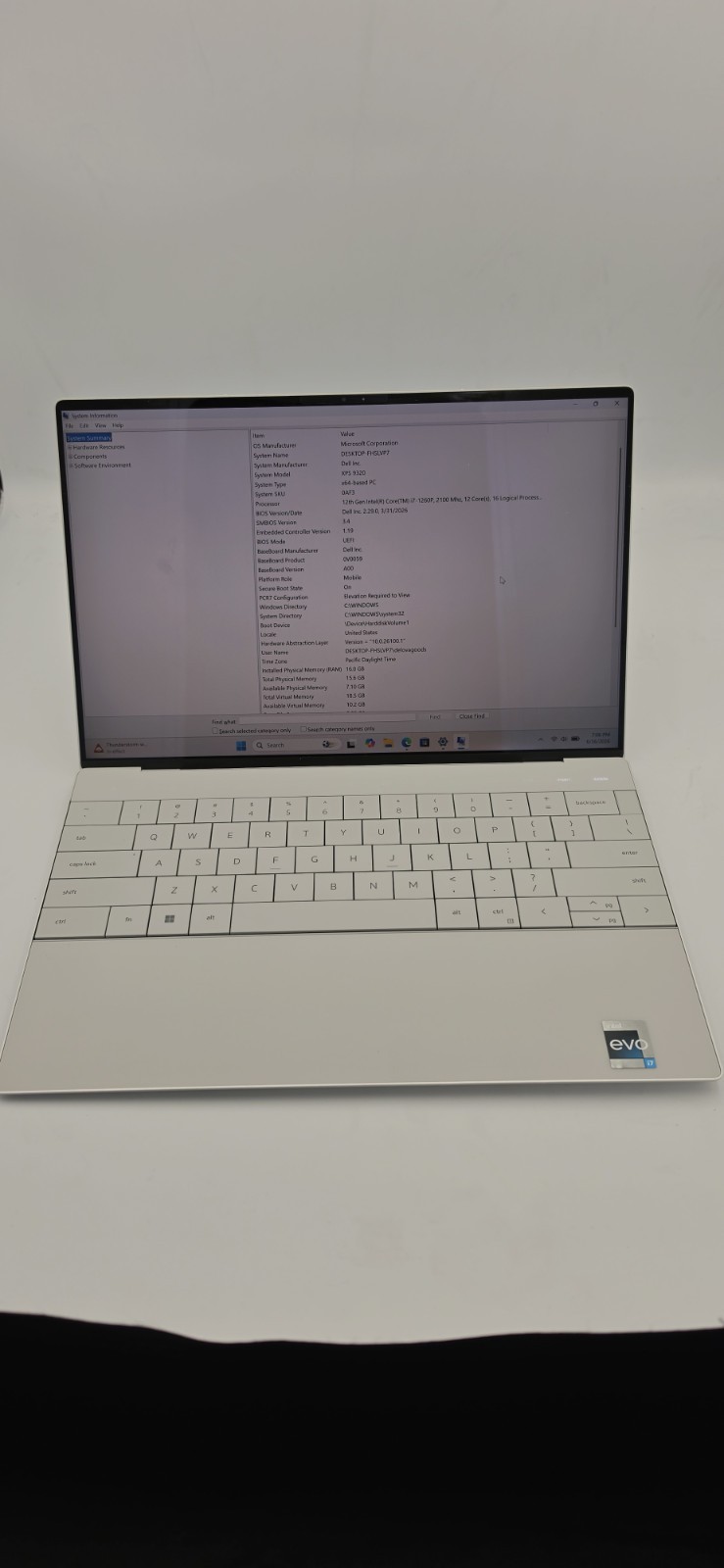 Dell XPS 13 9320 13.4″ (512 GB SSD, i7-1260P, 4.70GHz, 16GB RAM) Laptop – Silver