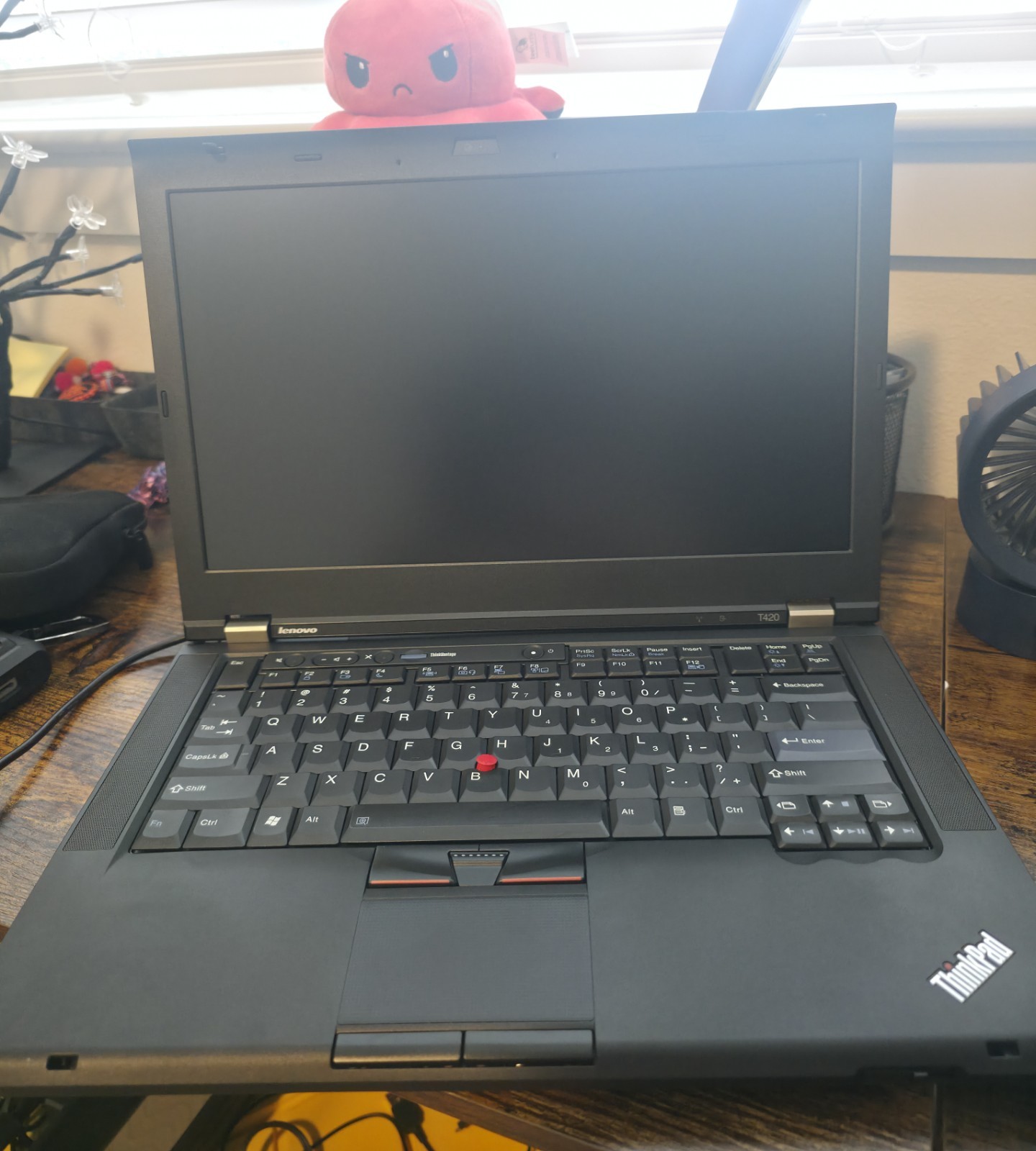 Lenovo ThinkPad T420 14in i5-2410M 2.30GHz 4GB HD 3000 Webcam Linux