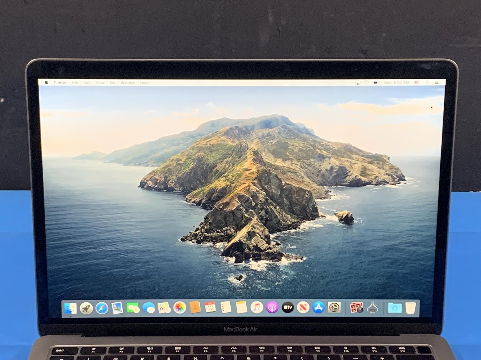 Apple MacBook Air A1932 Core i5 8210Y 1.60GHz 8GB DDR3 512GB SSD macOS Sonoma
