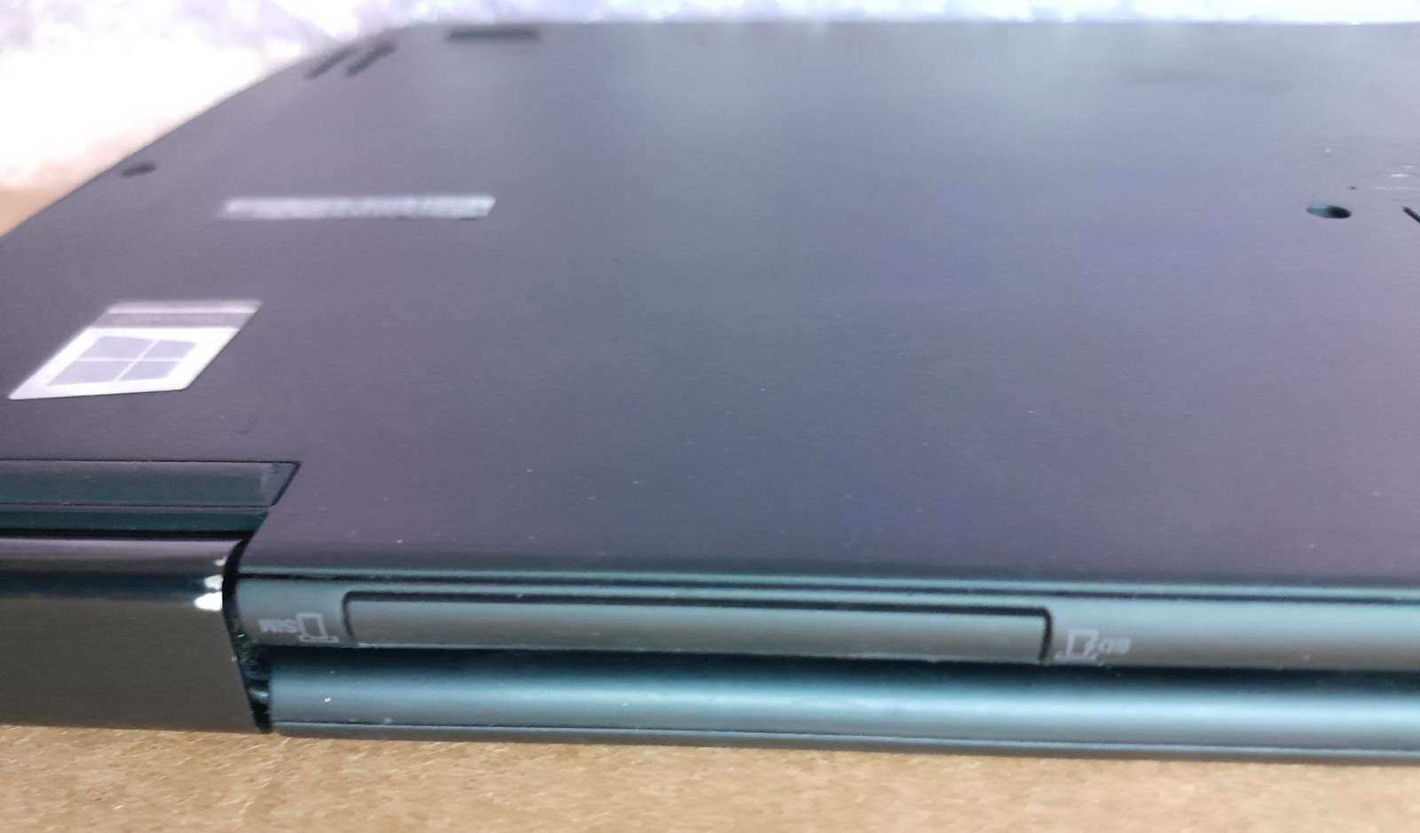 Lenovo X1 Yoga 3rd Gen 14″ Touchscreen i5-8350U 1.7GHz 16GB RAM, 256GB SSD, W11