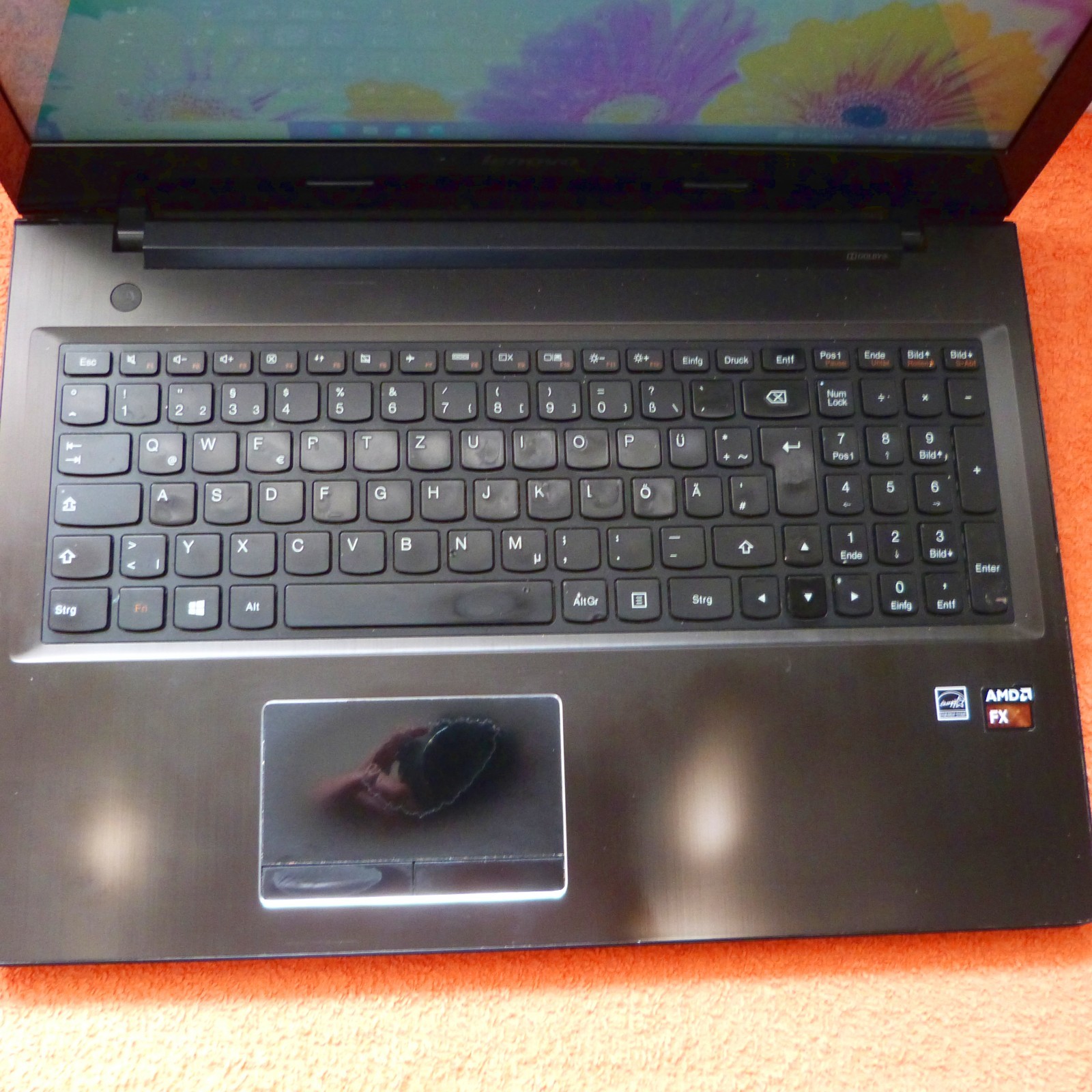 Lenovo Z50 ULTRABOOK 15″ FULLHD l 750 Windows 10 l AMD QUAD CORE l 12GB RAM