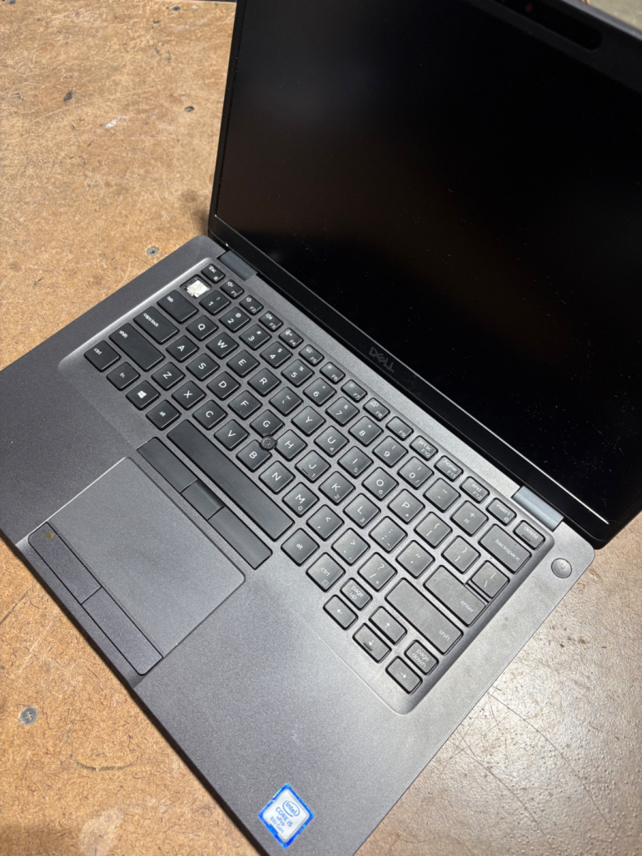 Dell Latitude 5400 14″ FHD i5-8365U 8GB RAM 256GB SSD No Charger/OS READ