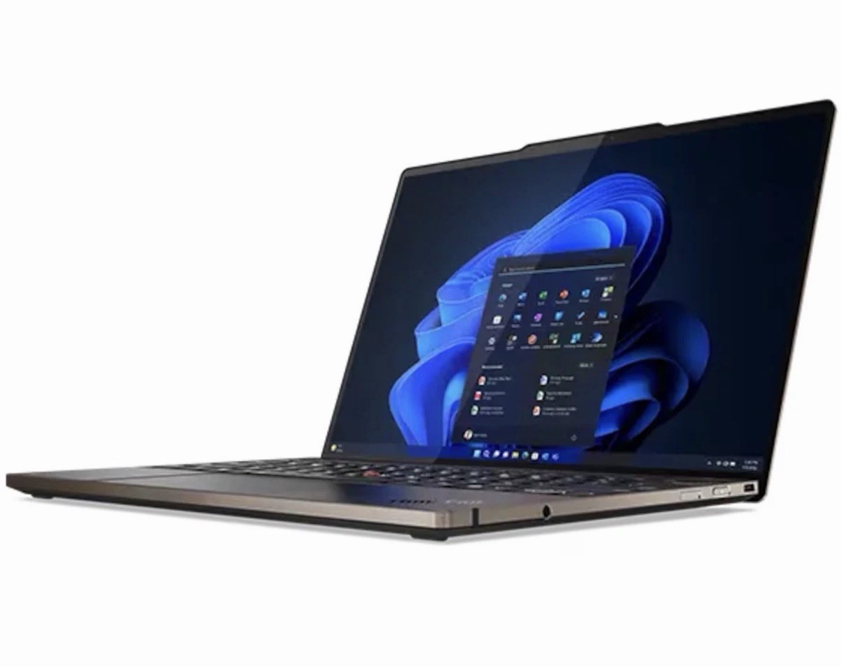 Lenovo ThinkPad Z13 AMD Gen 2 Ryzen 7 PRO 7840U 64GB RAM 256GB M.2 SSD Touch