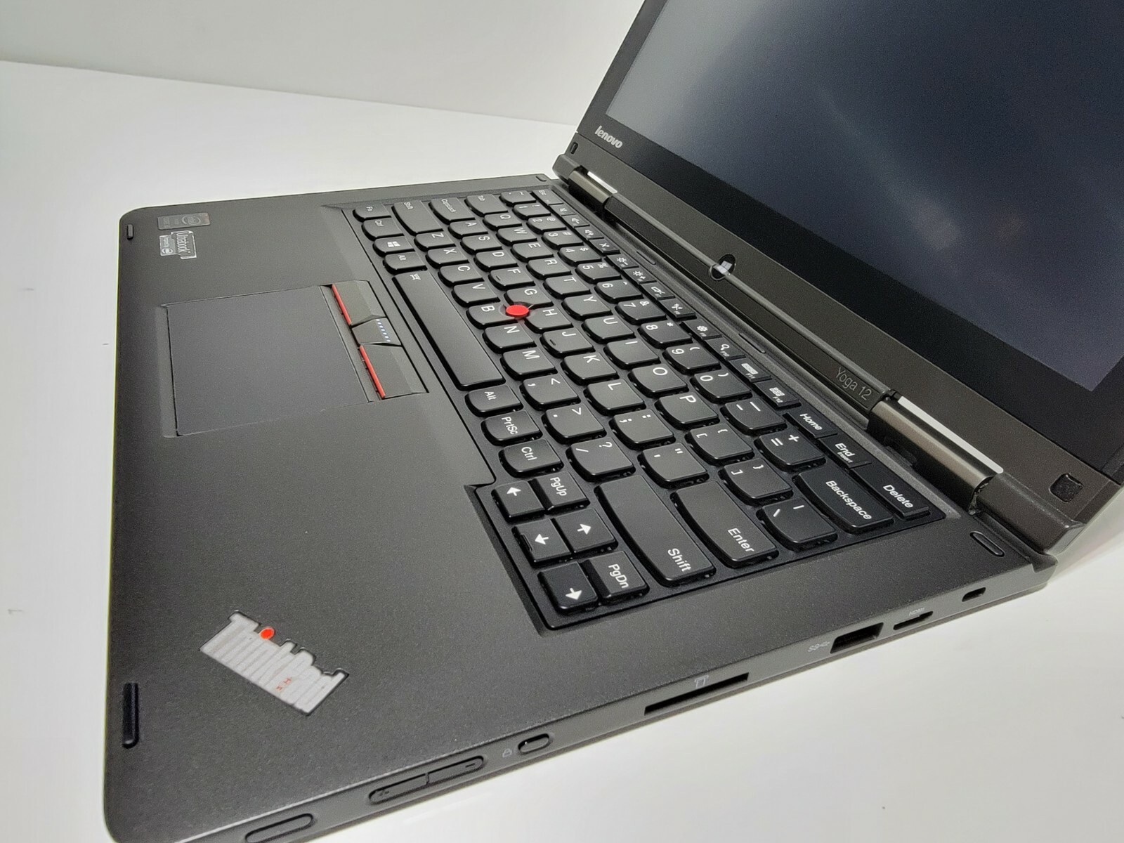 Lenovo S1 Yoga 12_Core i5-5200U 2.20GHz_8GB RAM_256GB SSD_Win10 Pro & Charger.