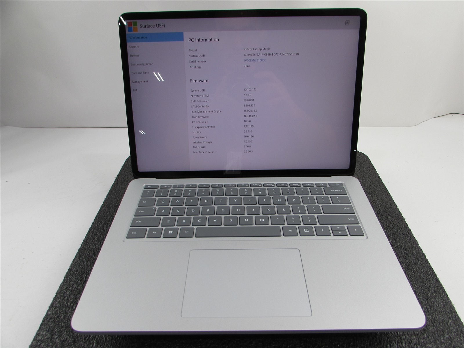 Microsoft Surface Laptop Studio 1964 i7-11370H 1TB SSD 32GB RTX A2000 *No A/C*