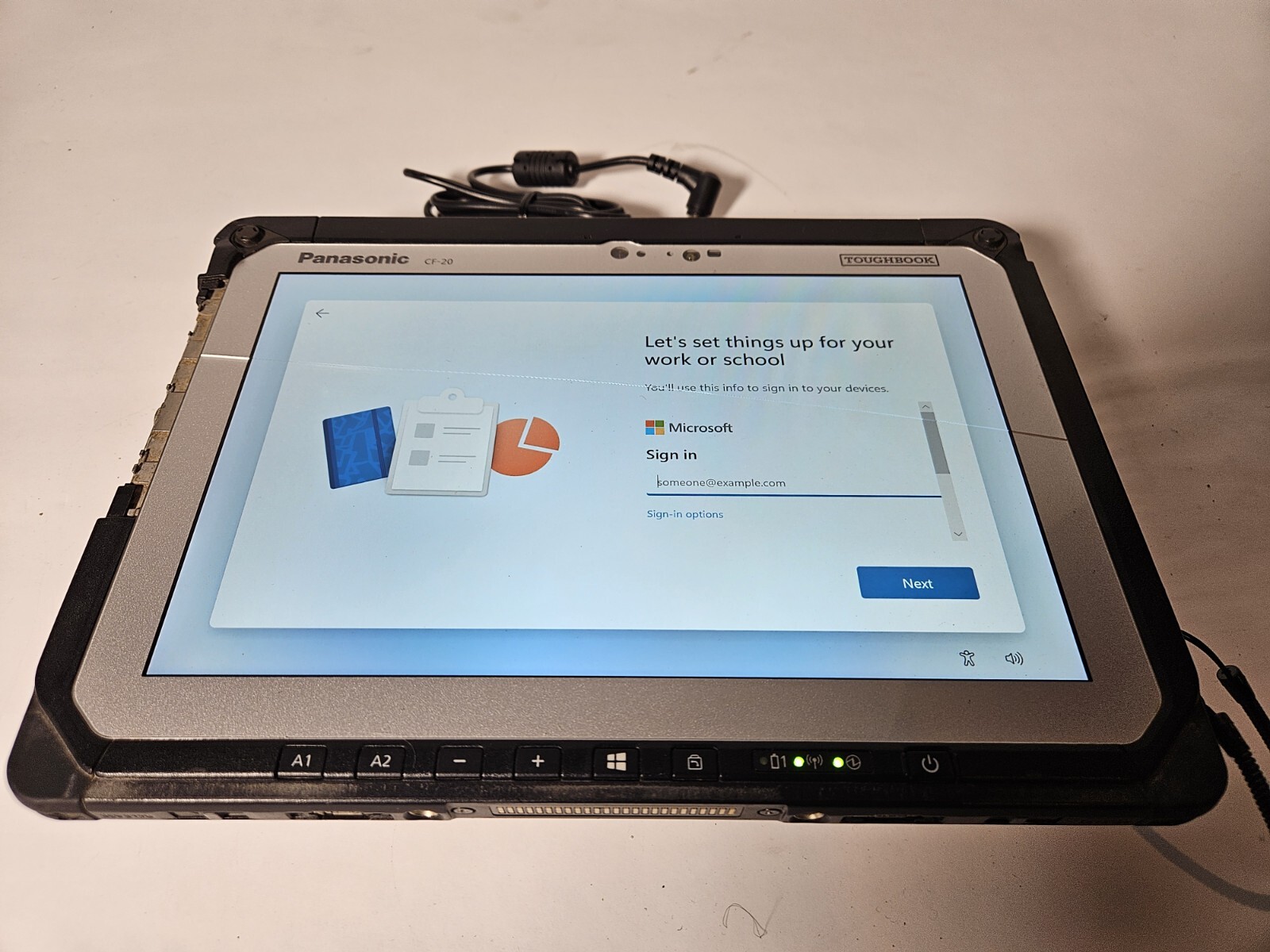 Panasonic ToughBook CF-20 10.1″ i5-6Y57 1.1GHz 8GB 256GB, WWAN 4G LTE ** READ**