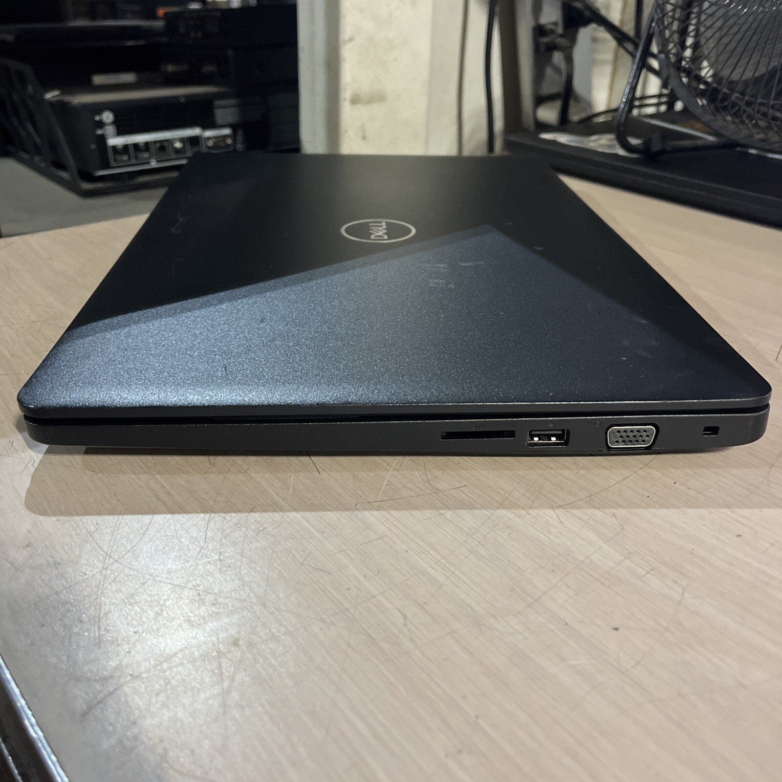 DELL LATITUDE 3580 INTEL CORE I3-7100U 2.40GHZ 4GB RAM NO HD