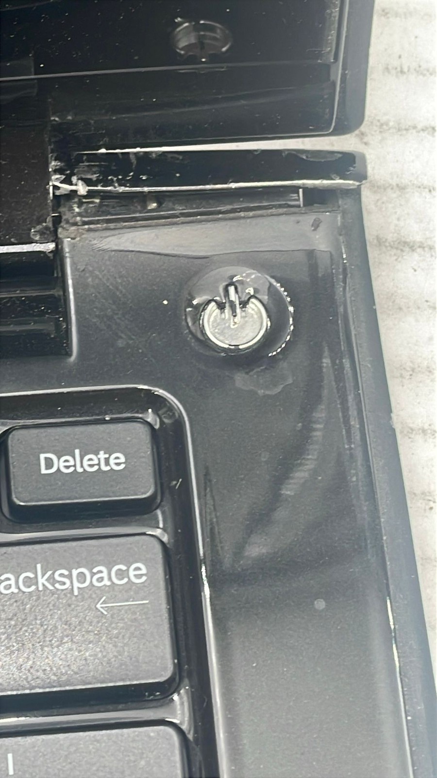 Samsung Series 9 NP900X3A 13.3″ Laptop Black For Parts or Repair