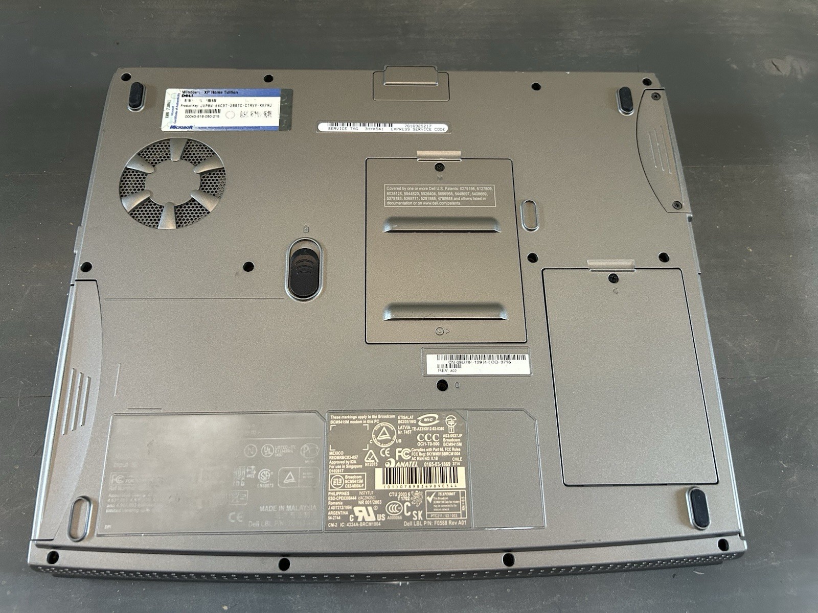 Dell Inspiron 5150 Laptop Intel Pentium 4 Untested No Charger