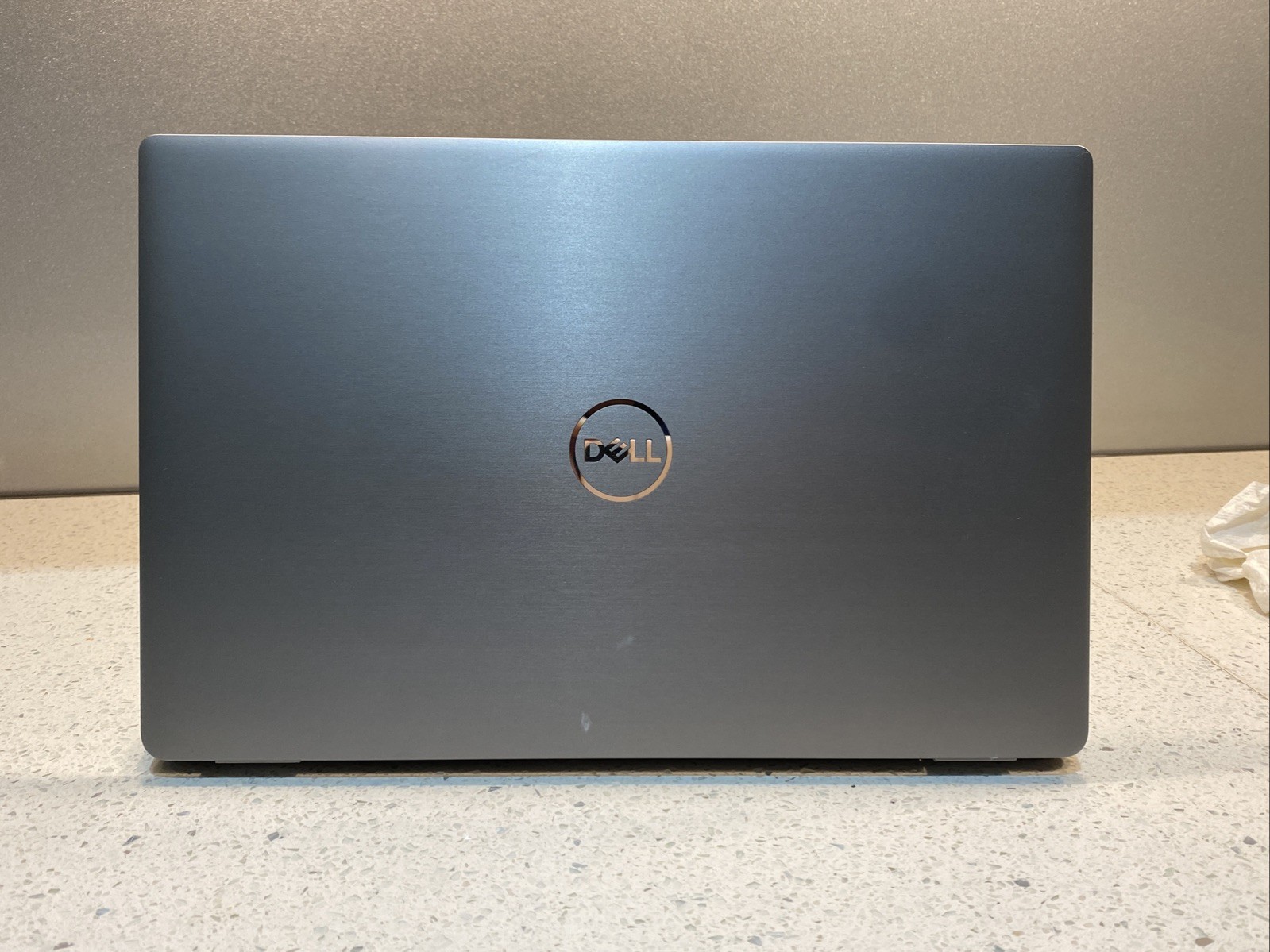 Dell Latitude 7410 Intel i7 10610U 1.80GHz 8GB RAM 256GB SSD 14″ Inch Like NEW