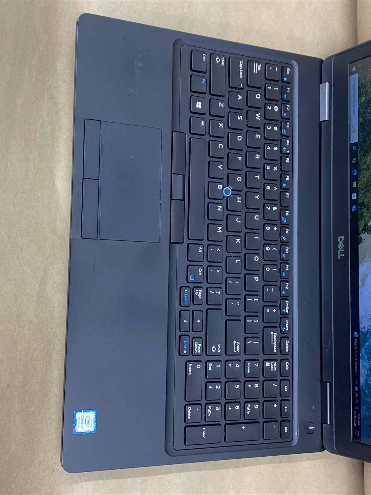 Dell Latitude 5590 – 15″ 1920×1080 – i7-8650U – 8GB – 128GB SSD – Win 10 Pro