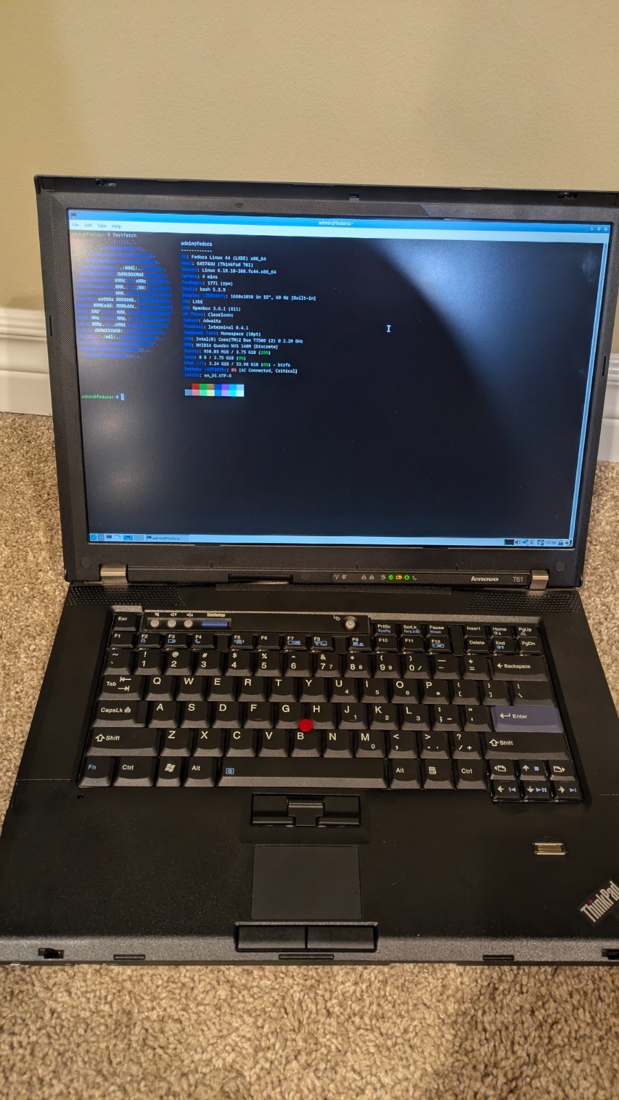 Thinkpad T61 T7500 nvs140m 4gb ram 1680x1050p screen 15inches
