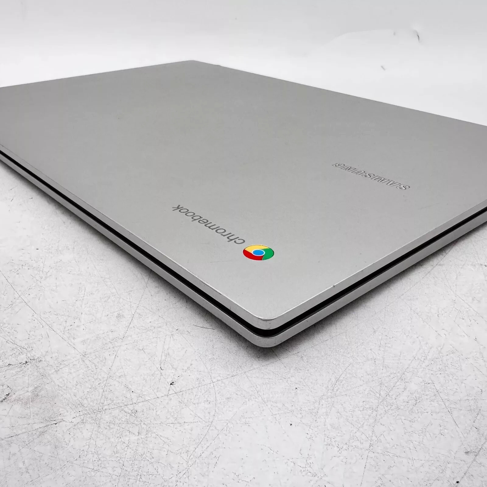 Samsung Galaxy Chromebook Go XE345XDA 14″ 4GB RAM 32GB SSD *READ*