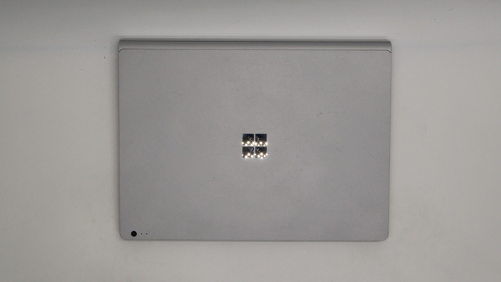 Microsoft corporation Surface Book 2 13″ i7-8650u 16GB 512GB Grade B READ DESC